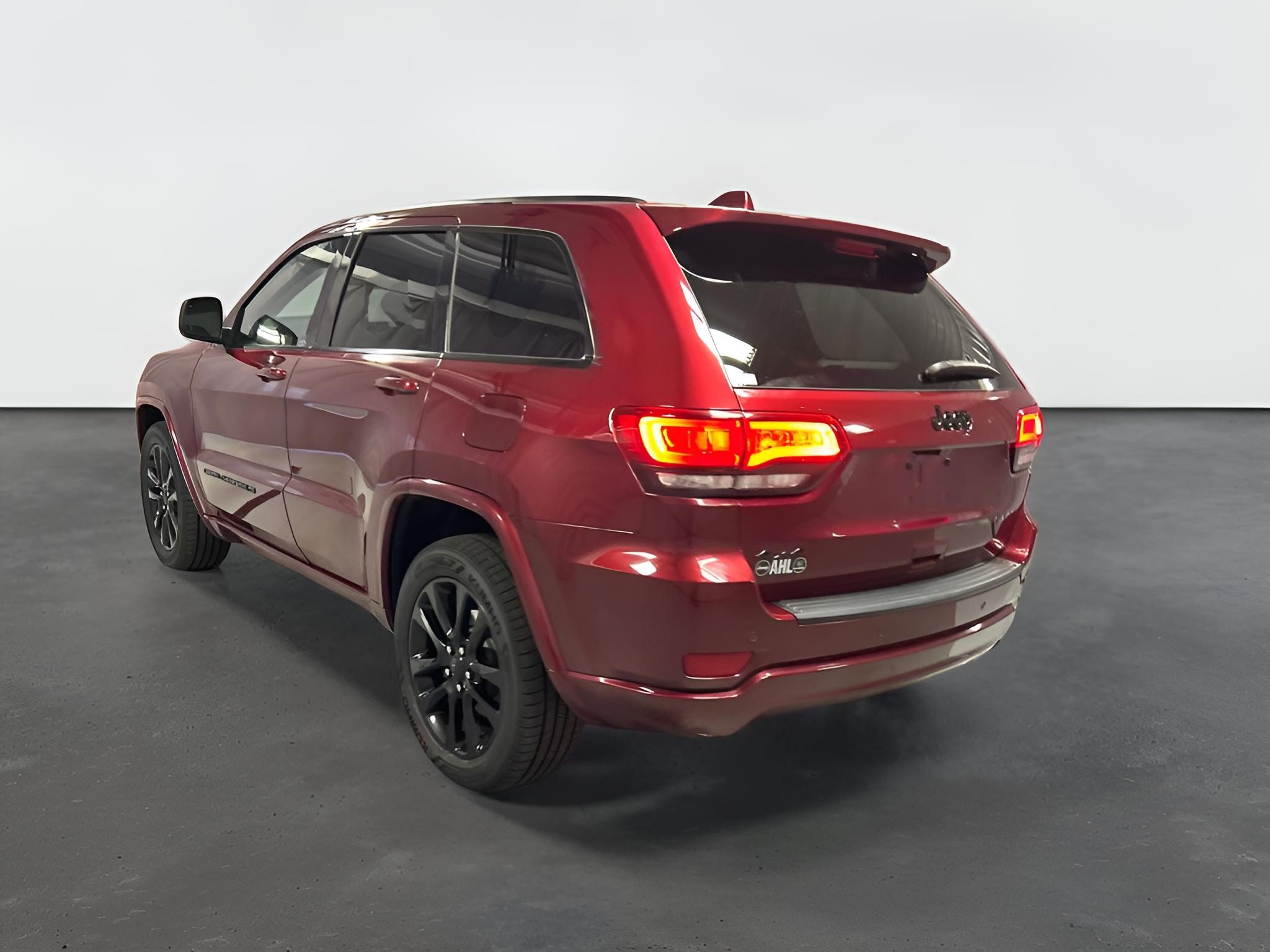 2022 Jeep Grand Cherokee WK Laredo X 4x4