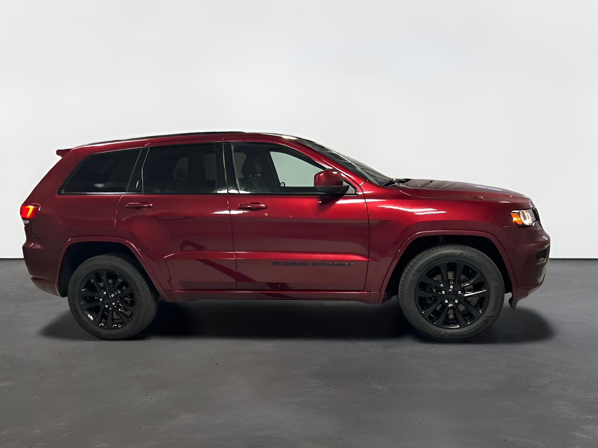 2022 Jeep Grand Cherokee WK Laredo X 4x4