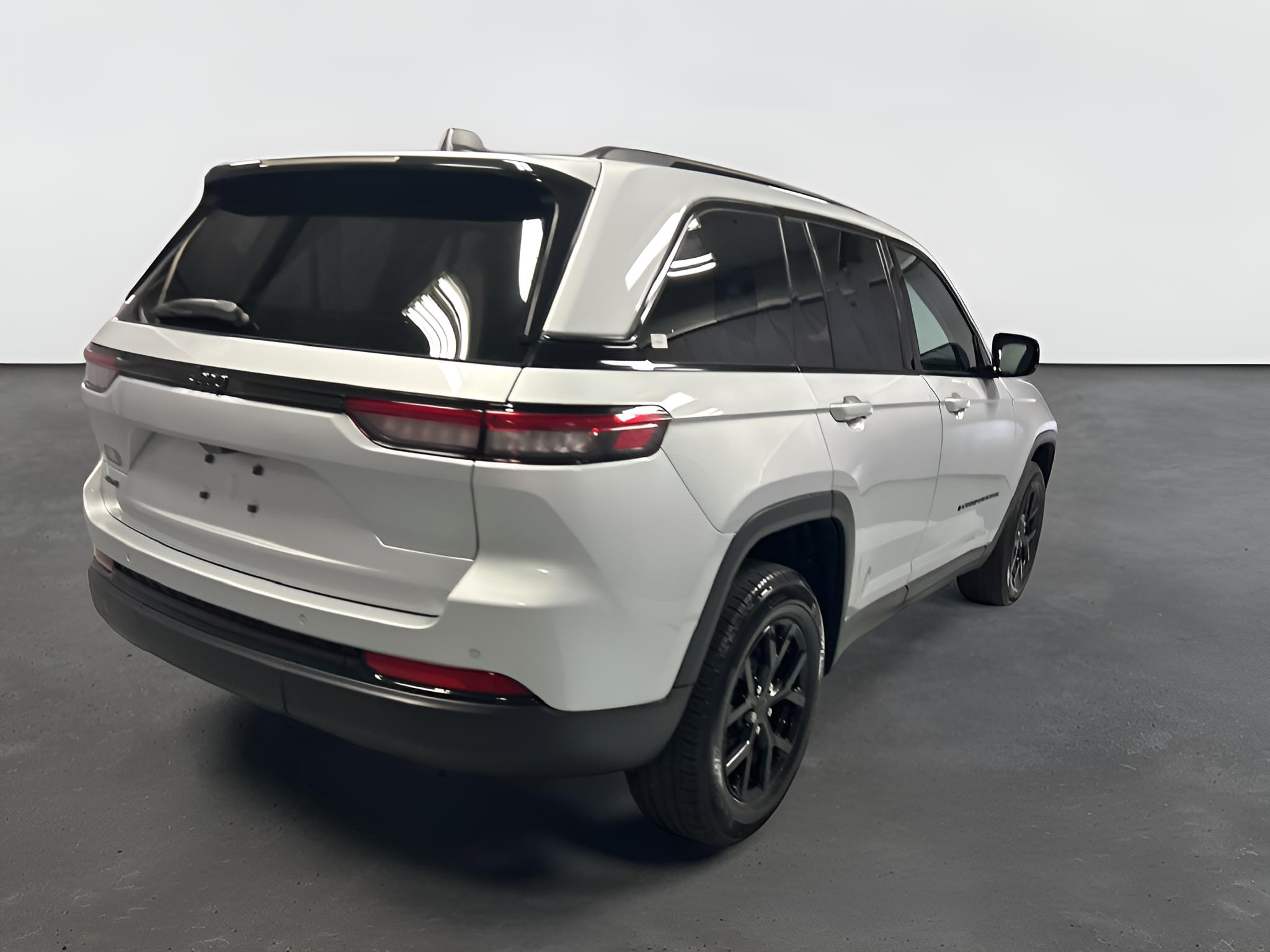 2024 Jeep Grand Cherokee Altitude X 4x4