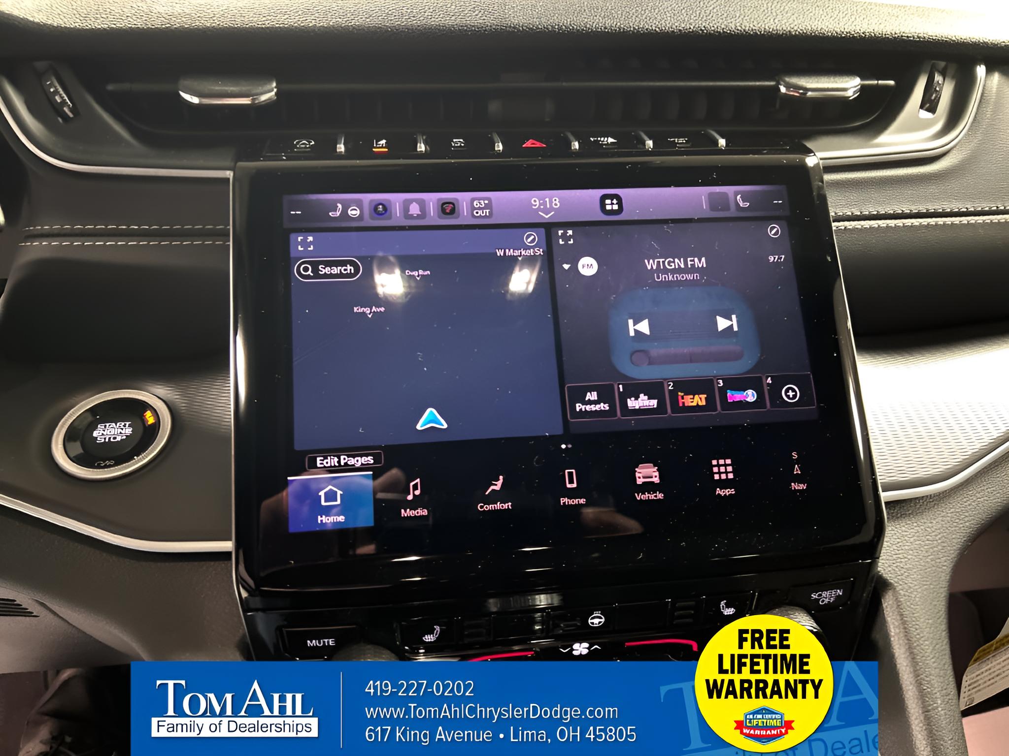 2027 Jeep Grand Cherokee GRAND CHEROKEE LAREDO X 4X4