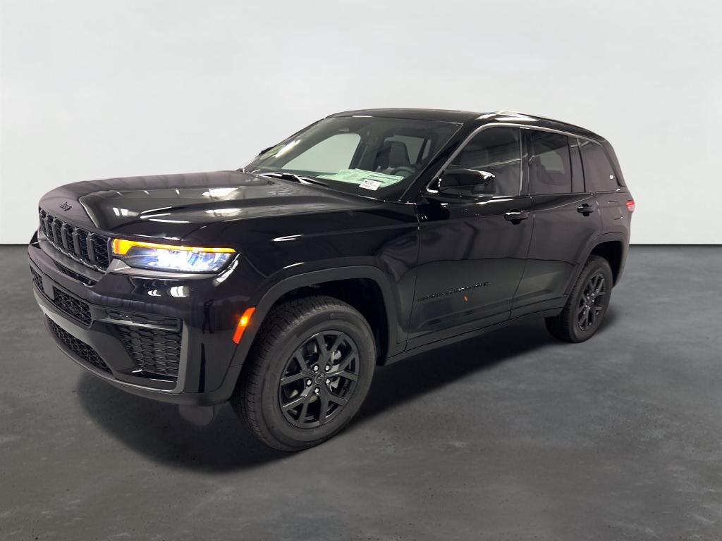 2027 Jeep Grand Cherokee GRAND CHEROKEE LAREDO ALTITUDE 4X4
