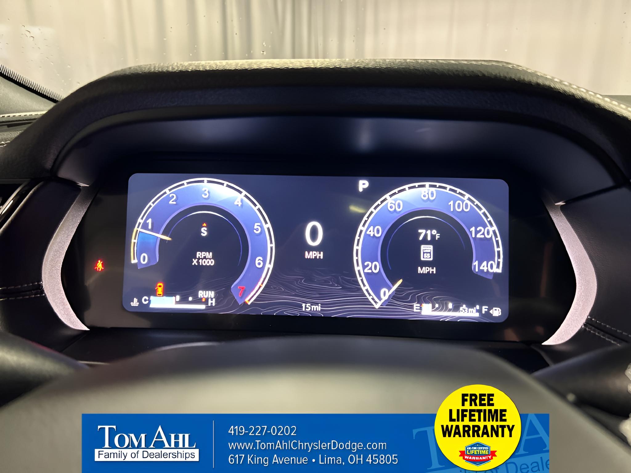 2027 Jeep Grand Cherokee GRAND CHEROKEE LAREDO ALTITUDE 4X4