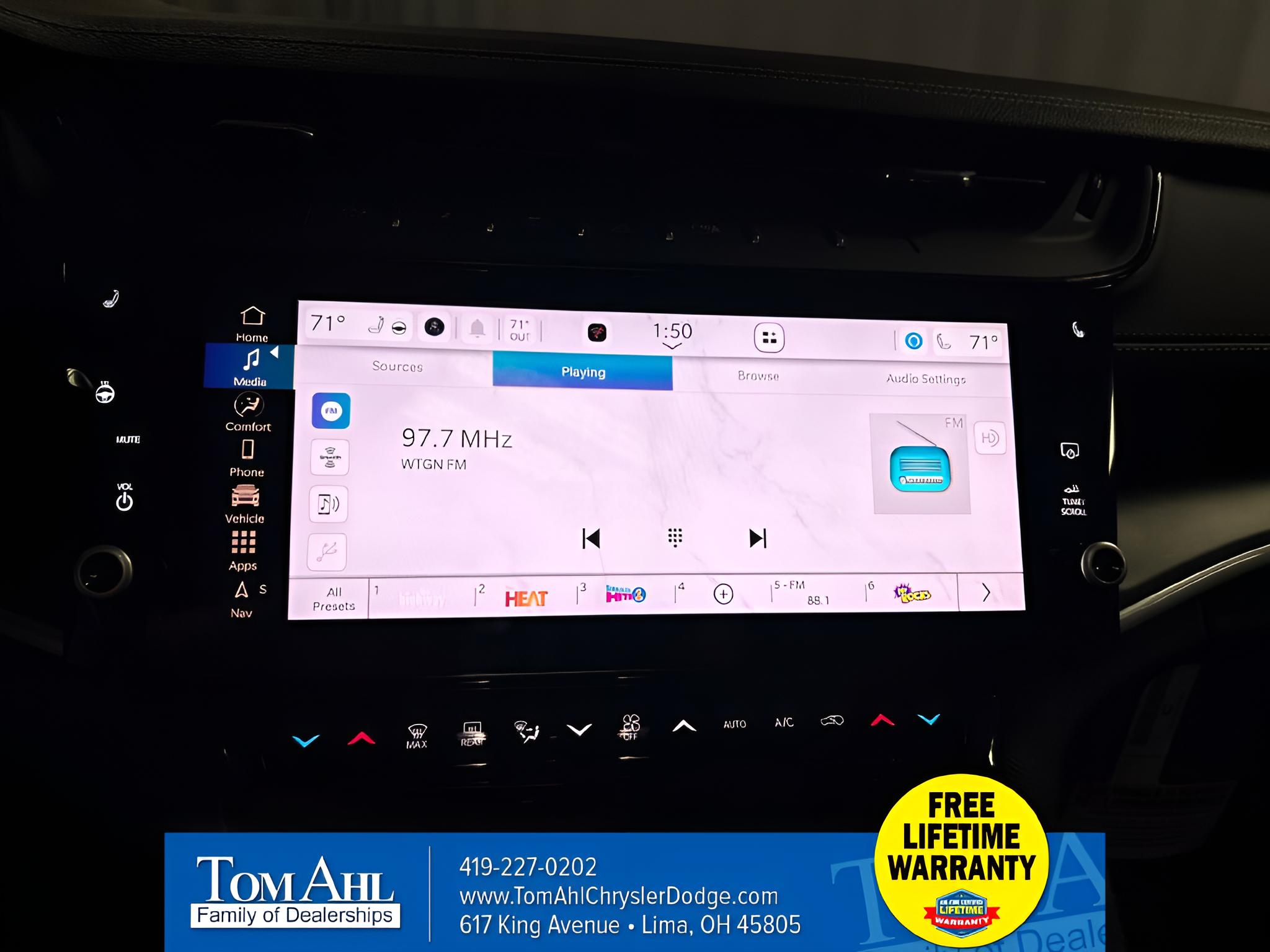 2027 Jeep Grand Cherokee GRAND CHEROKEE LAREDO ALTITUDE 4X4