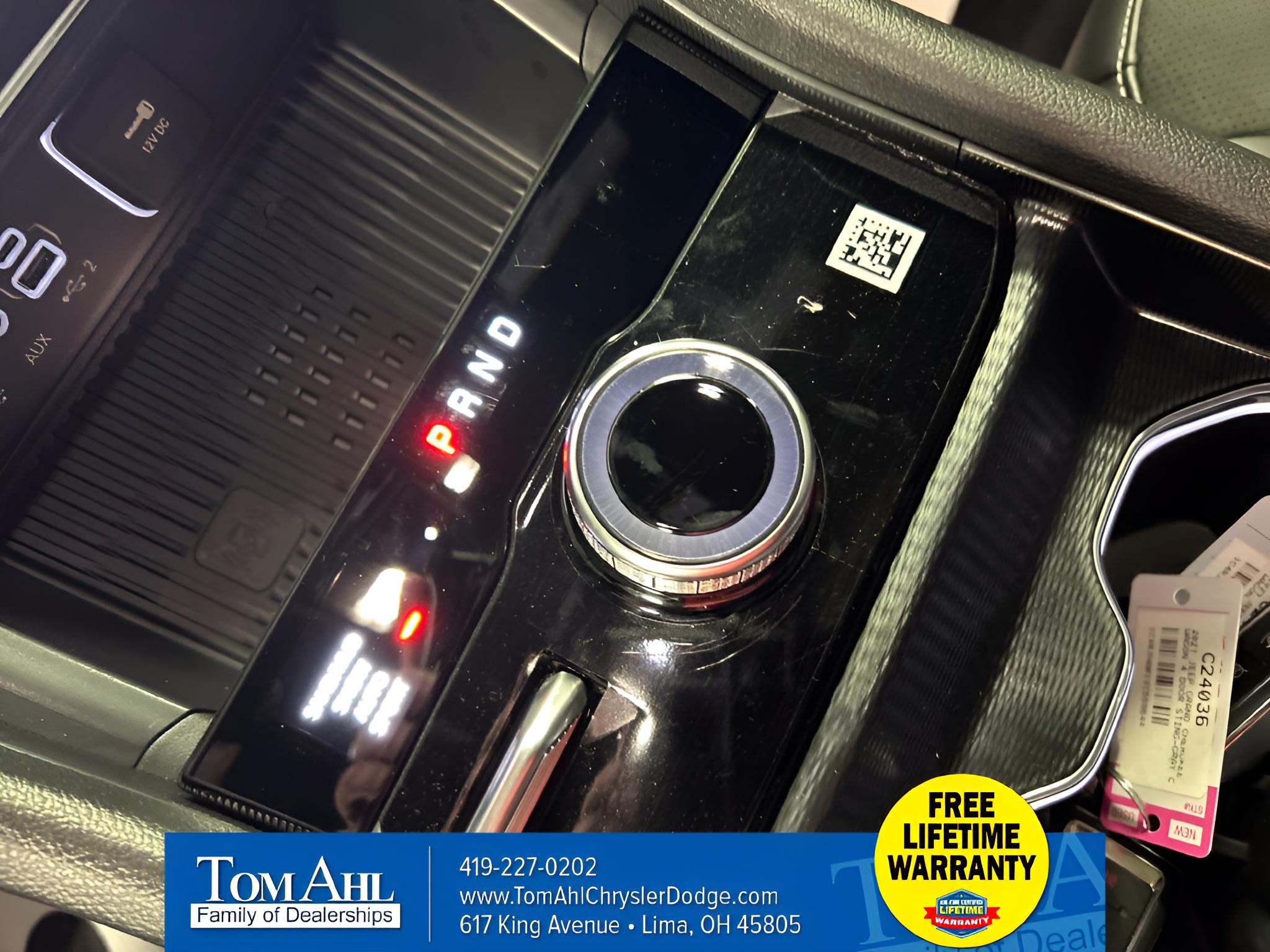 2027 Jeep Grand Cherokee GRAND CHEROKEE LAREDO ALTITUDE 4X4