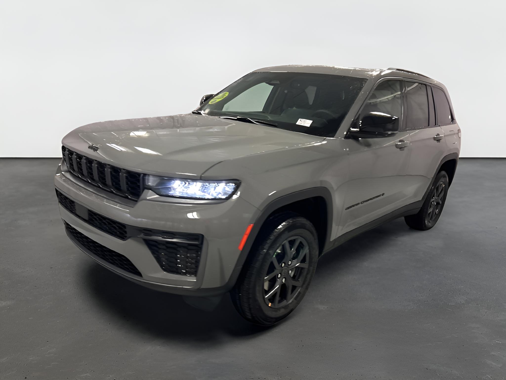 2027 Jeep Grand Cherokee GRAND CHEROKEE LAREDO ALTITUDE 4X4