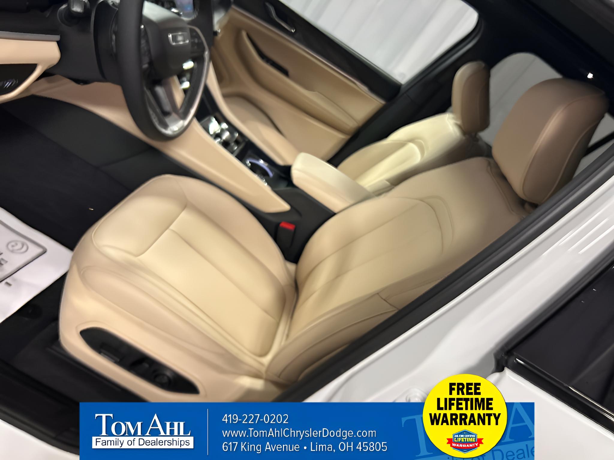 2027 Jeep Grand Cherokee GRAND CHEROKEE LIMITED 4X4