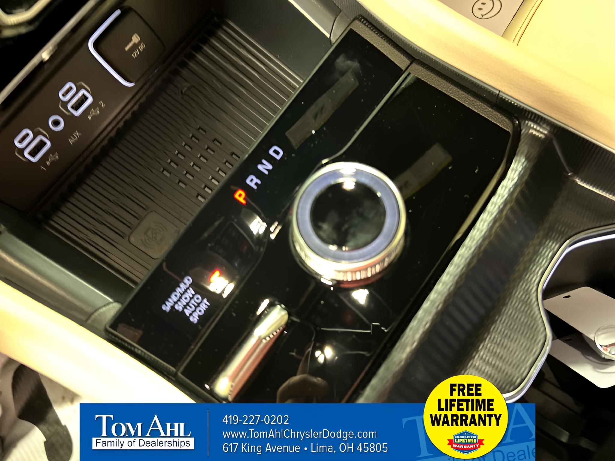 2027 Jeep Grand Cherokee GRAND CHEROKEE LIMITED 4X4