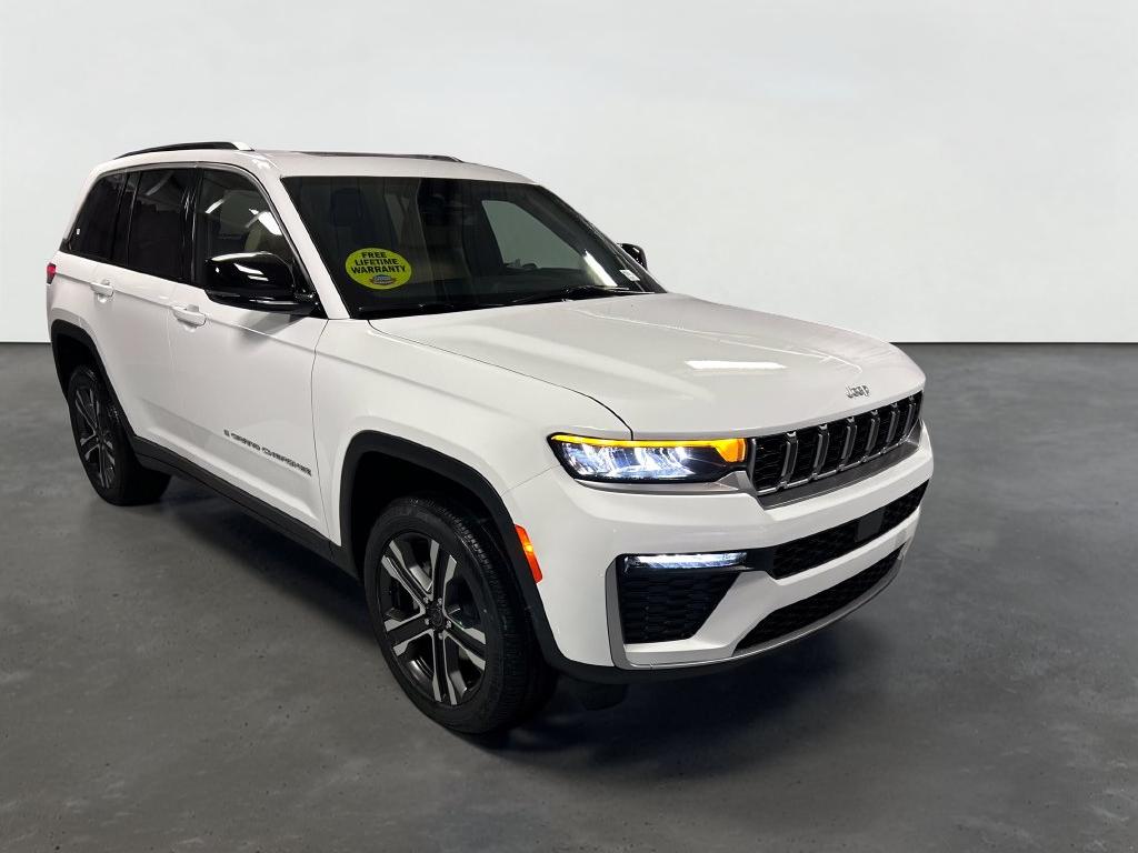 2027 Jeep Grand Cherokee GRAND CHEROKEE LIMITED 4X4