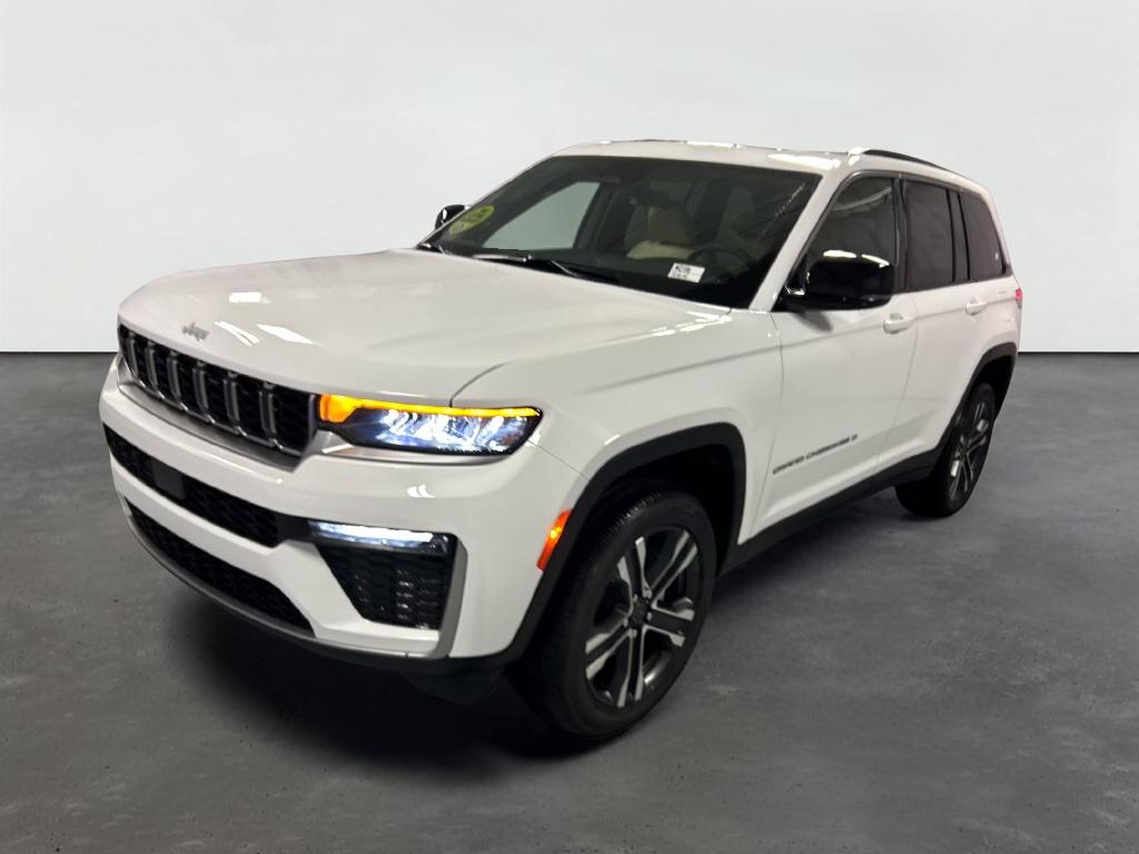 2027 Jeep Grand Cherokee GRAND CHEROKEE LIMITED 4X4