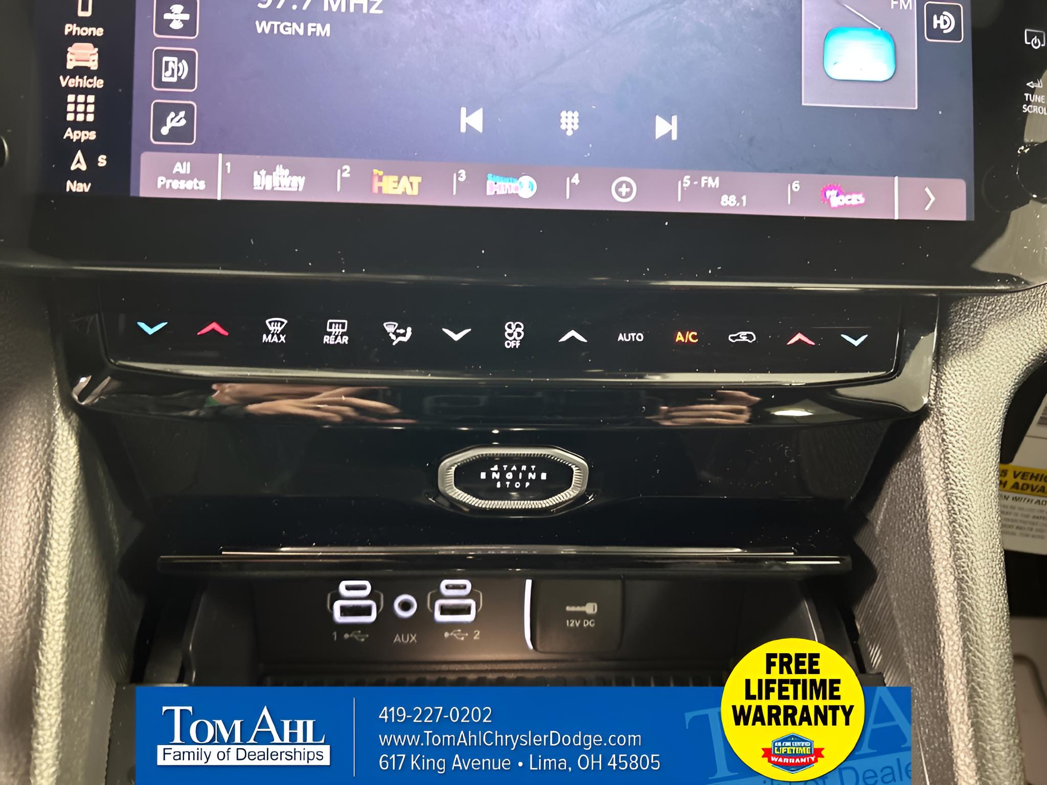 2027 Jeep Grand Cherokee GRAND CHEROKEE LIMITED RESERVE 4X4