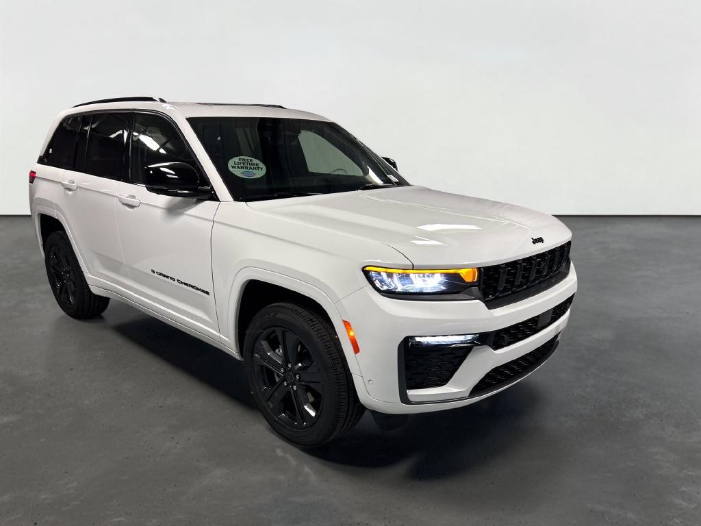 2027 Jeep Grand Cherokee GRAND CHEROKEE LIMITED RESERVE 4X4