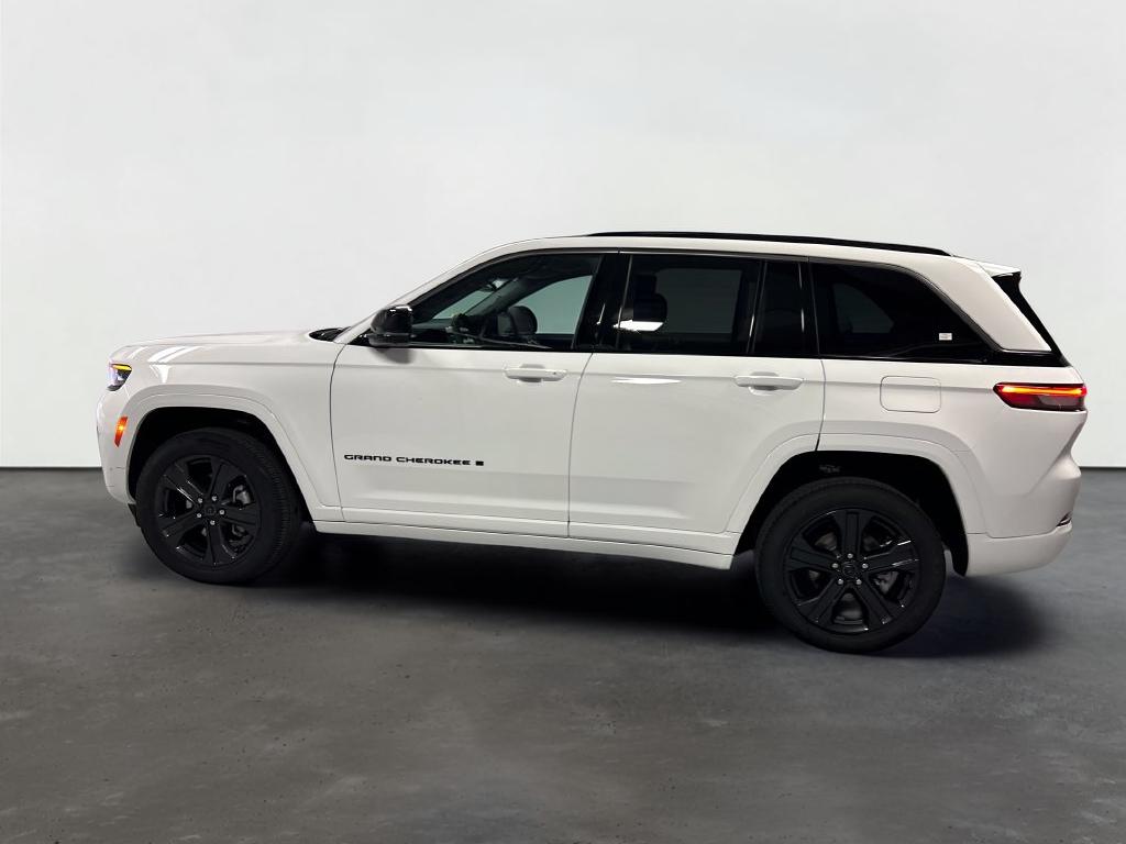 2027 Jeep Grand Cherokee GRAND CHEROKEE LIMITED RESERVE 4X4