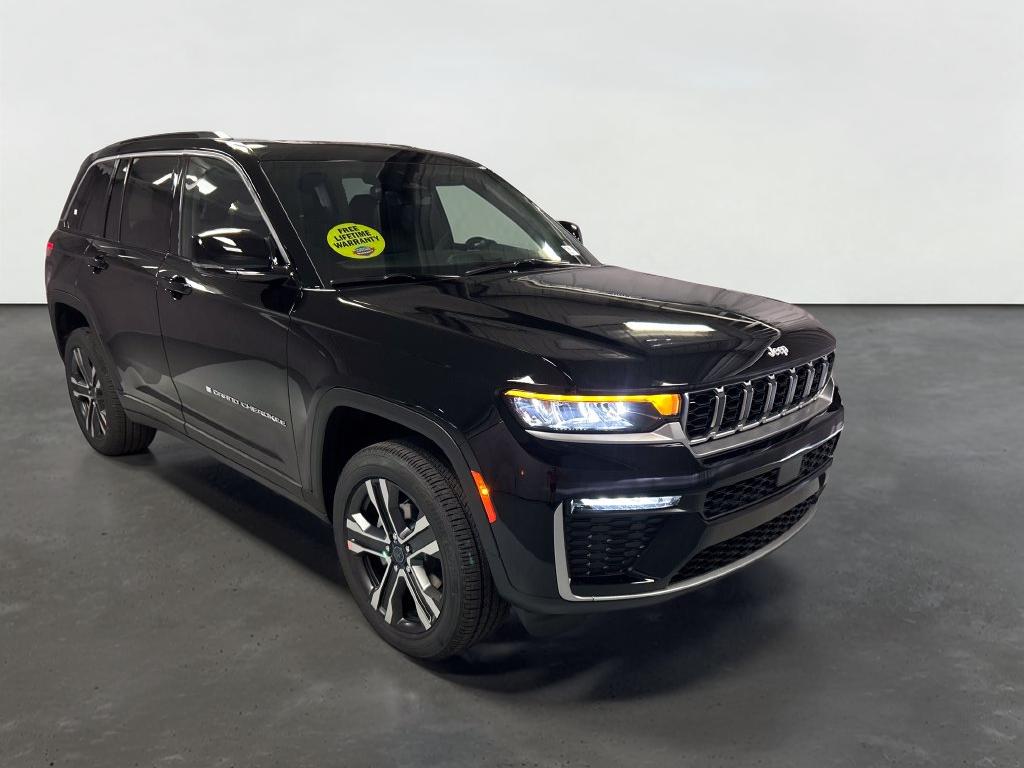 2027 Jeep Grand Cherokee GRAND CHEROKEE LIMITED 4X4