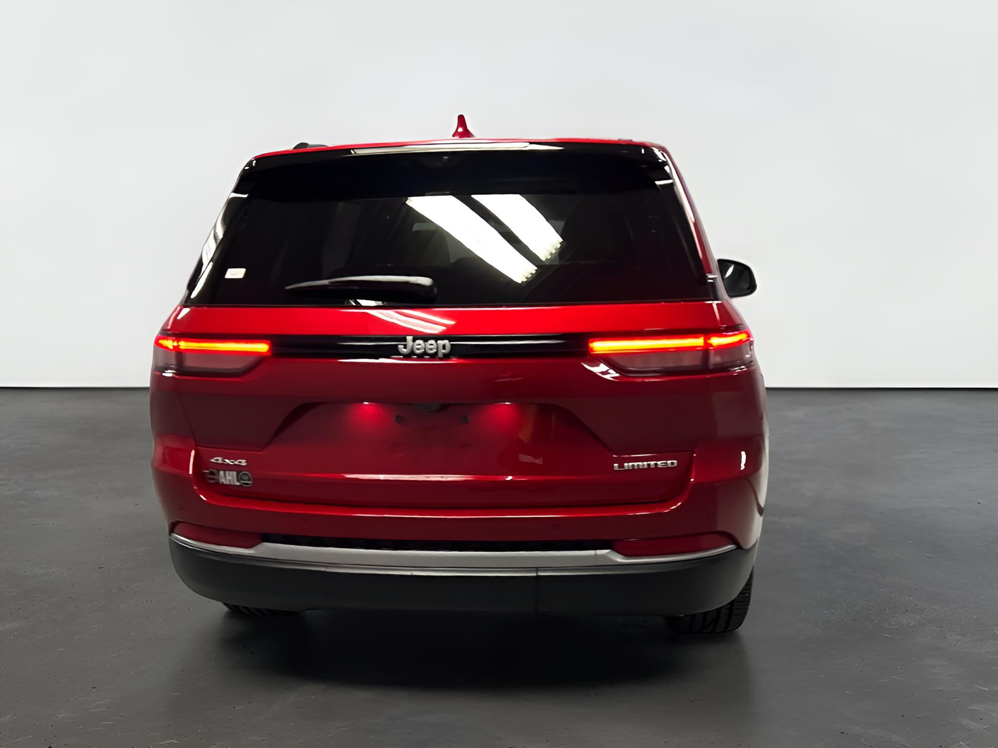 2027 Jeep Grand Cherokee GRAND CHEROKEE LIMITED 4X4