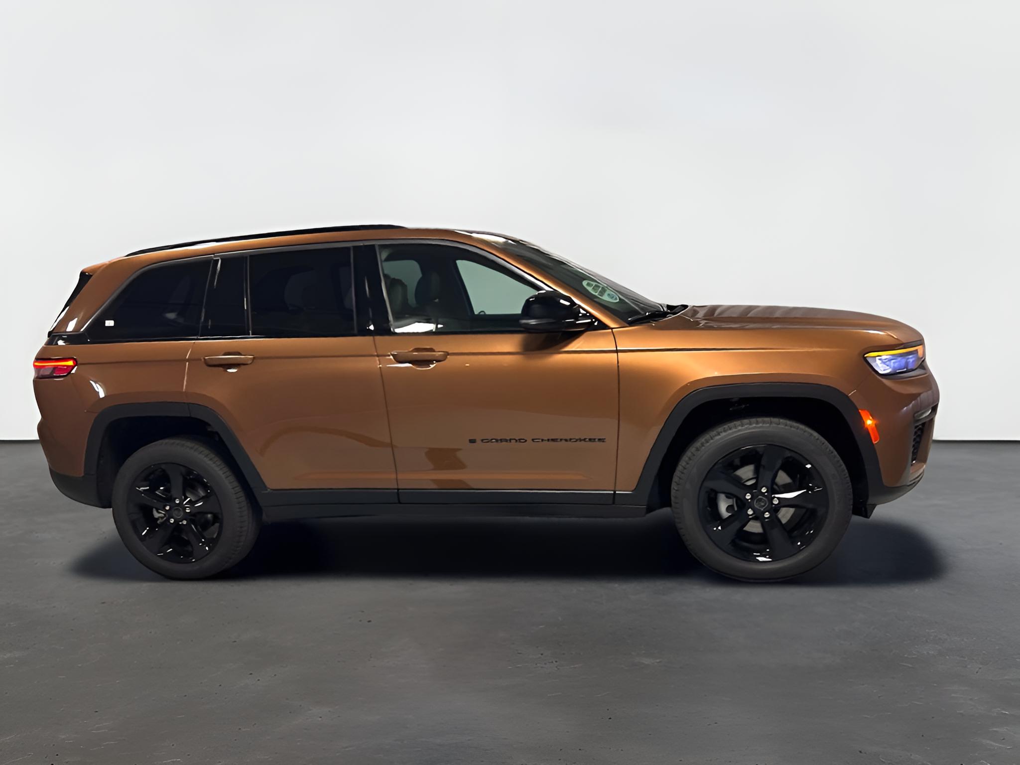 2027 Jeep Grand Cherokee GRAND CHEROKEE LIMITED 4X4