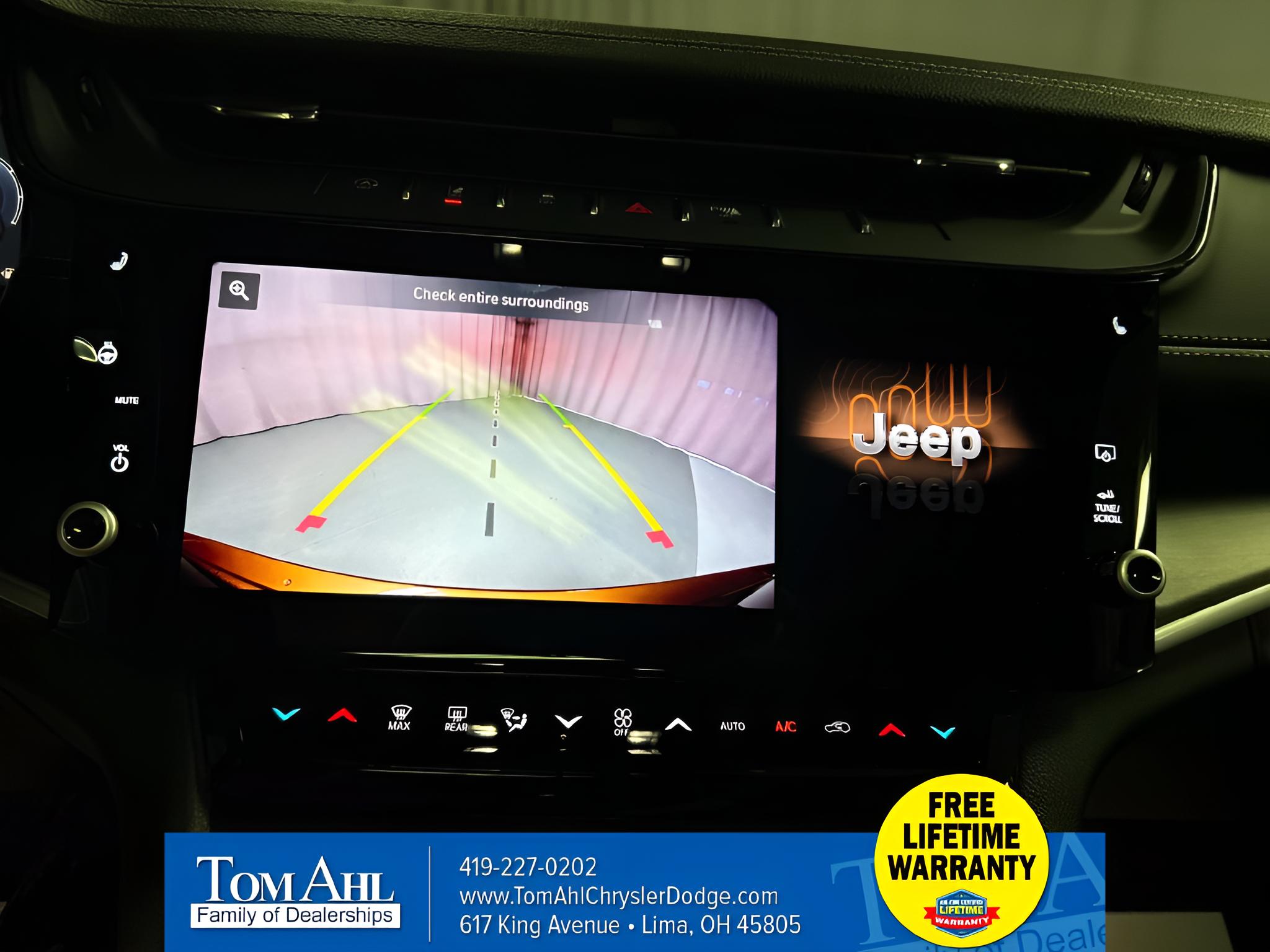 2027 Jeep Grand Cherokee GRAND CHEROKEE LIMITED 4X4