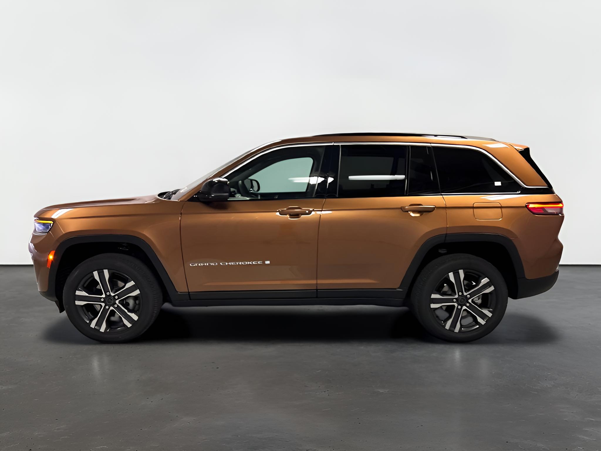2027 Jeep Grand Cherokee GRAND CHEROKEE LIMITED 4X4