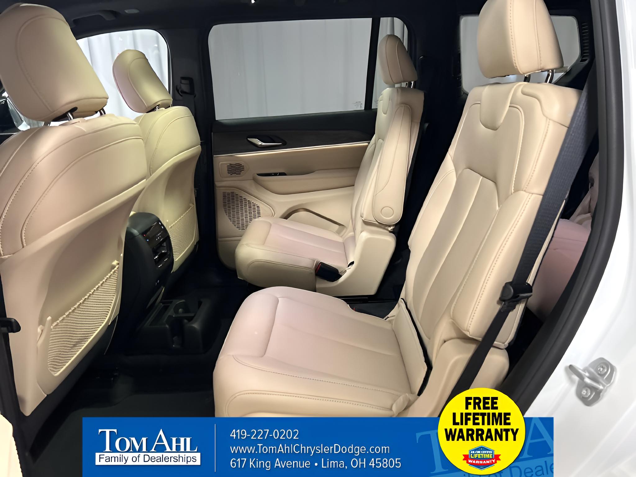 2027 Jeep Grand Cherokee GRAND CHEROKEE L LIMITED 4X4