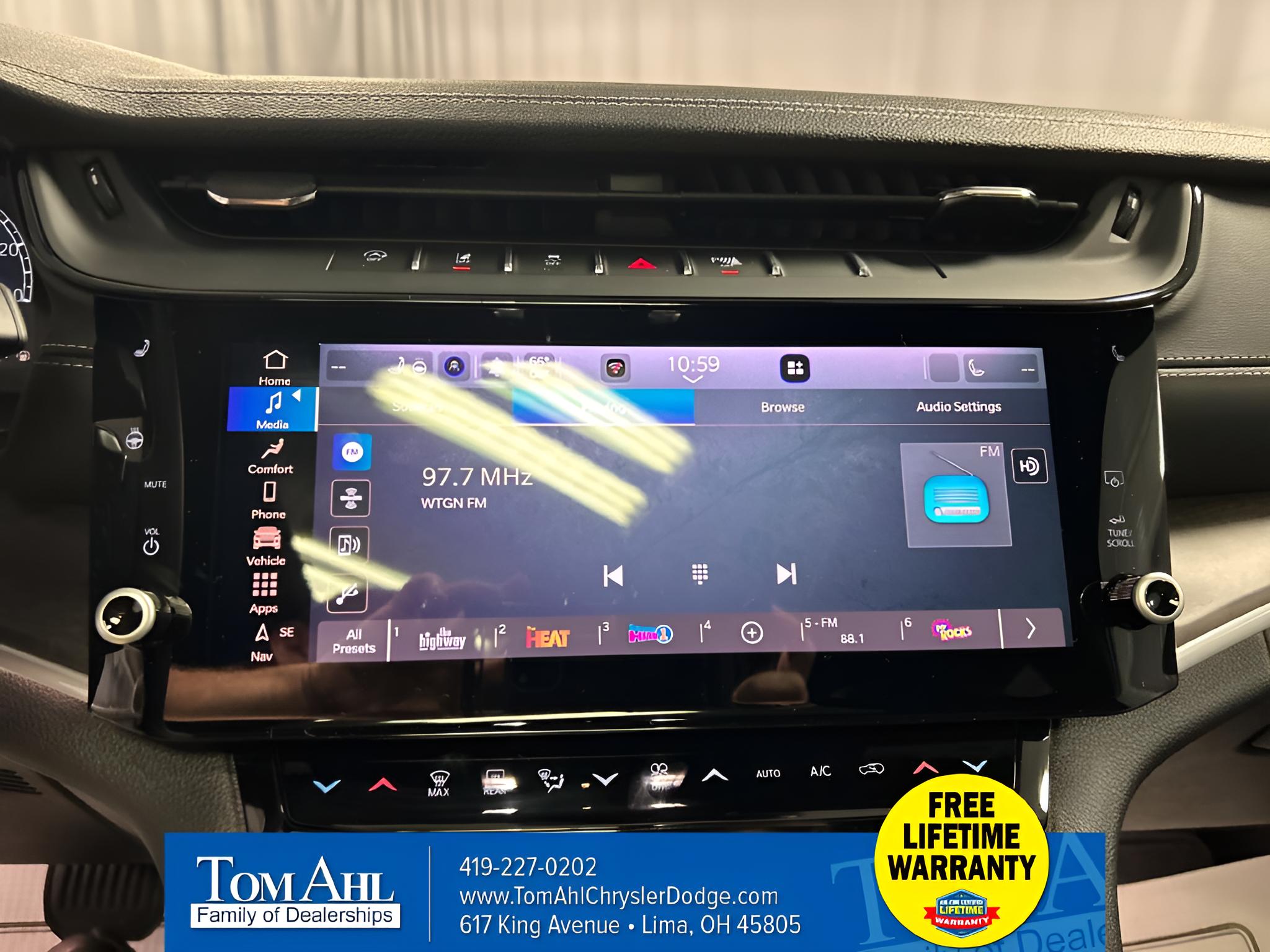 2027 Jeep Grand Cherokee GRAND CHEROKEE L LIMITED 4X4