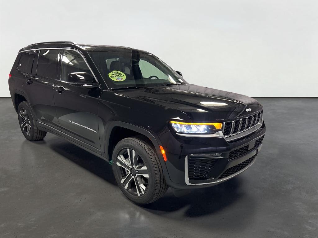 2027 Jeep Grand Cherokee GRAND CHEROKEE L LIMITED 4X4