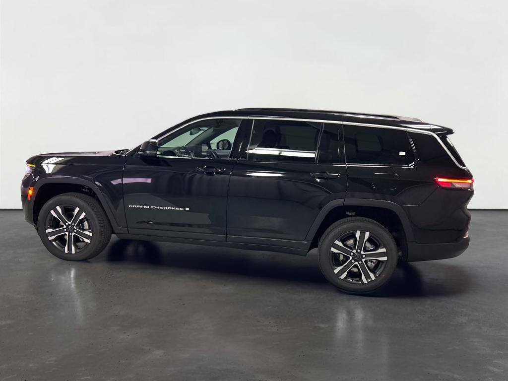 2027 Jeep Grand Cherokee GRAND CHEROKEE L LIMITED 4X4