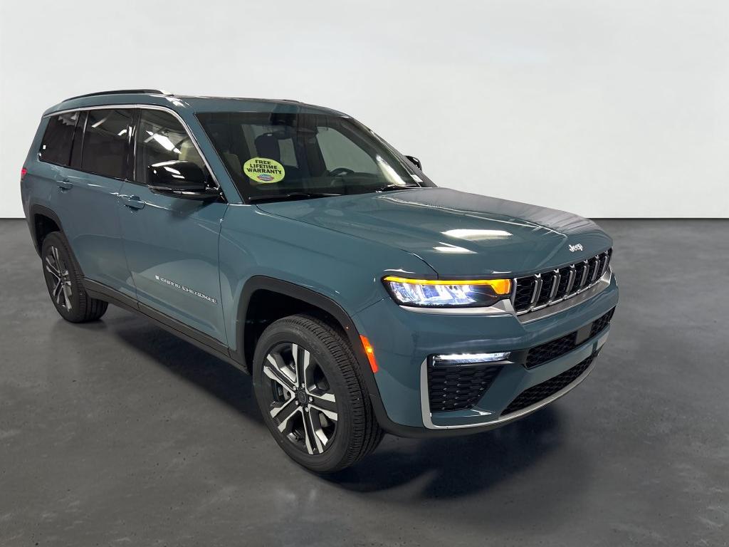 2027 Jeep Grand Cherokee GRAND CHEROKEE L LIMITED 4X4
