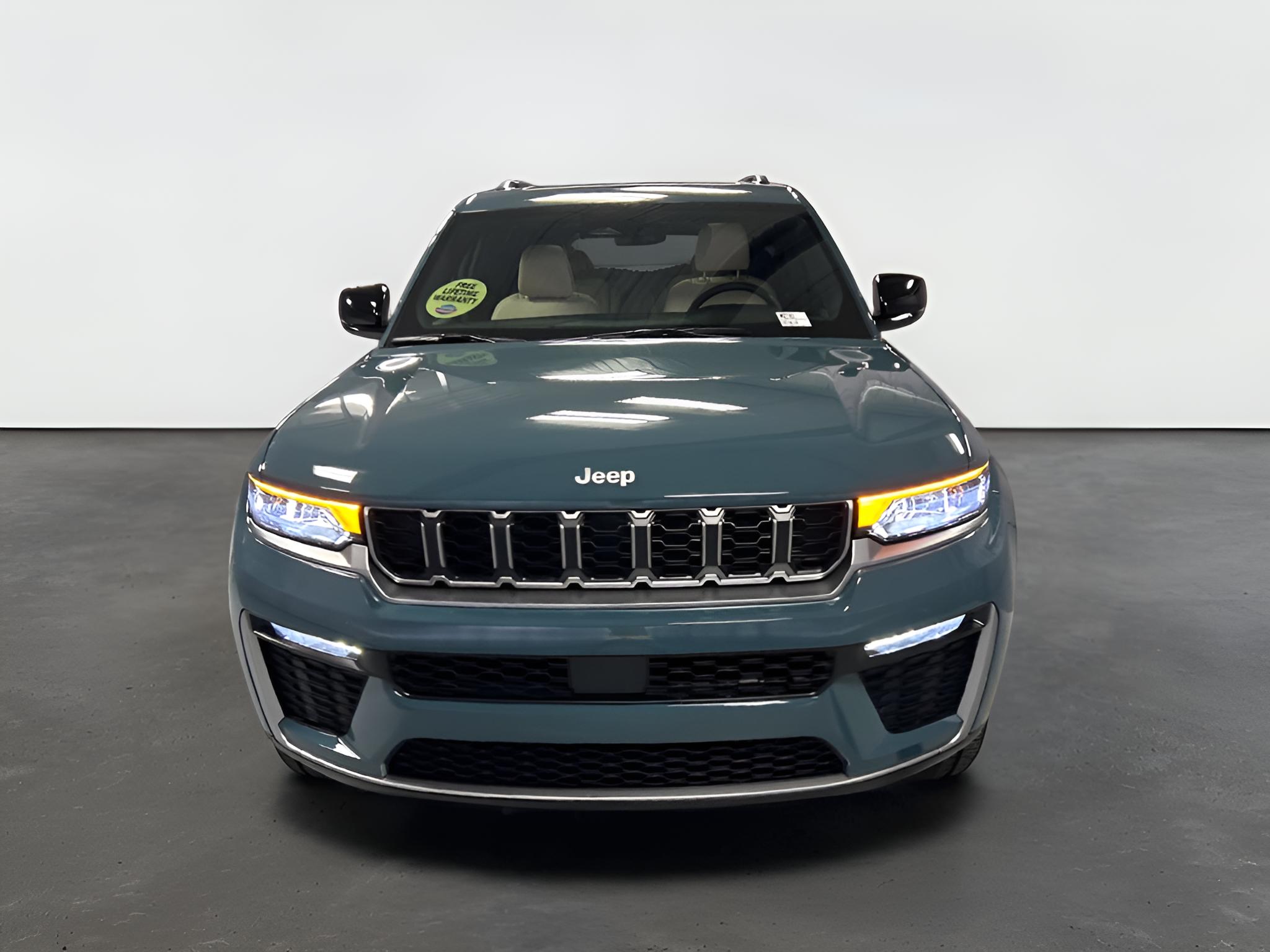2027 Jeep Grand Cherokee GRAND CHEROKEE L LIMITED 4X4