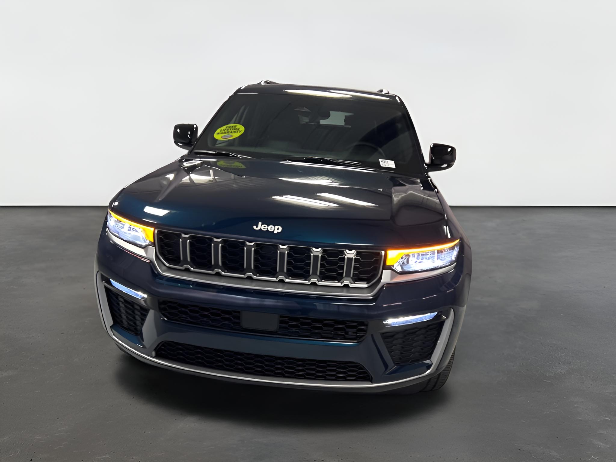 2027 Jeep Grand Cherokee GRAND CHEROKEE L LIMITED 4X4