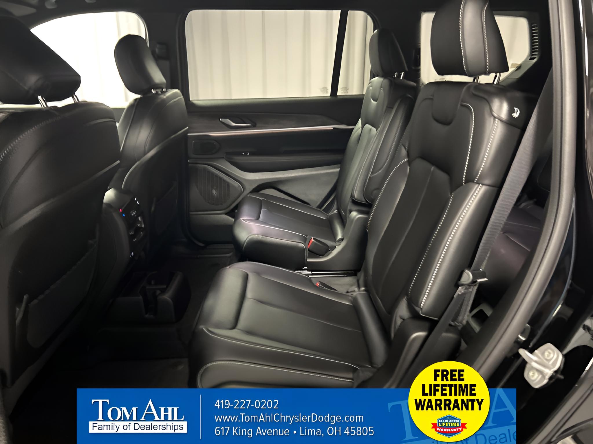 2027 Jeep Grand Cherokee GRAND CHEROKEE L LIMITED 4X4