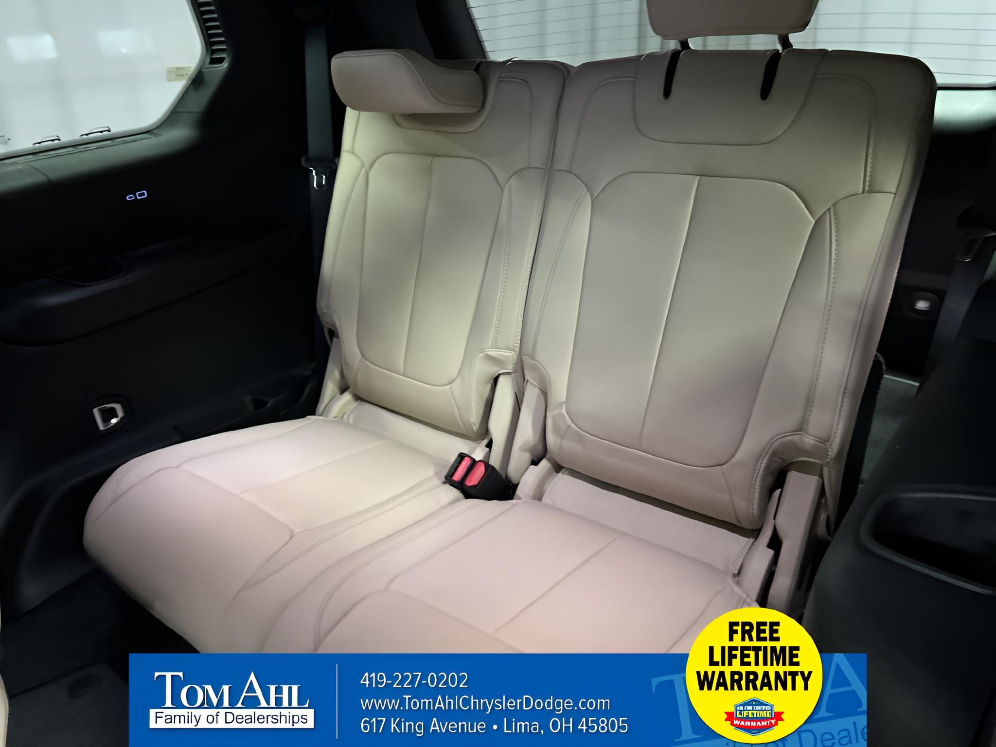 2027 Jeep Grand Cherokee GRAND CHEROKEE L LIMITED 4X4