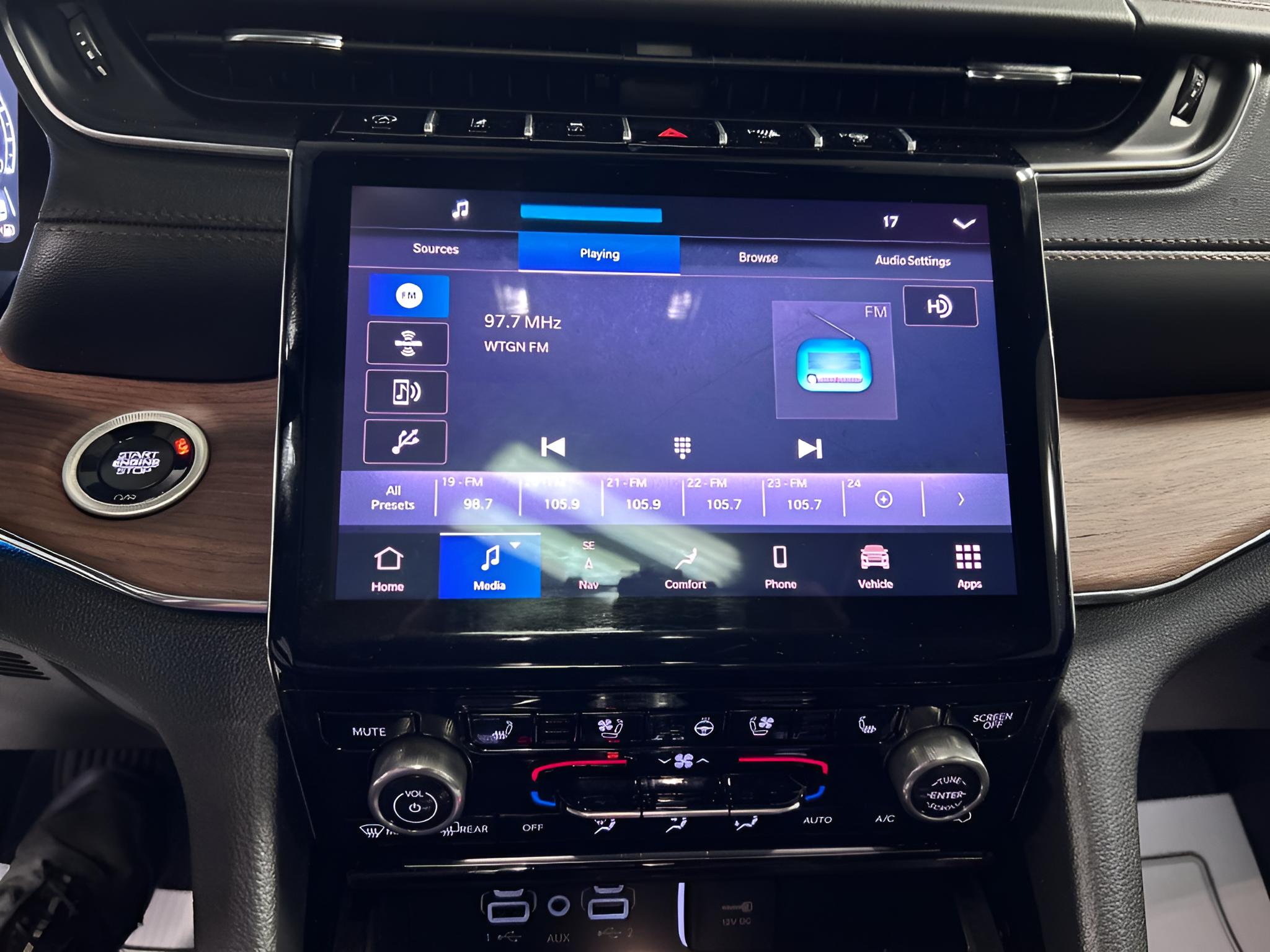 2025 Jeep Grand Cherokee L Summit 4x4