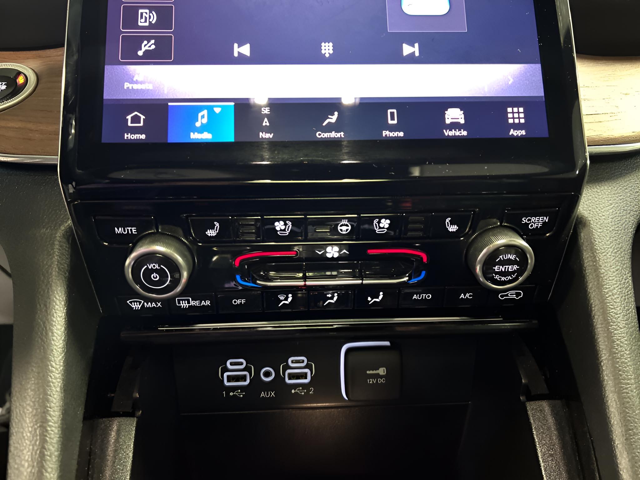 2025 Jeep Grand Cherokee L Summit 4x4
