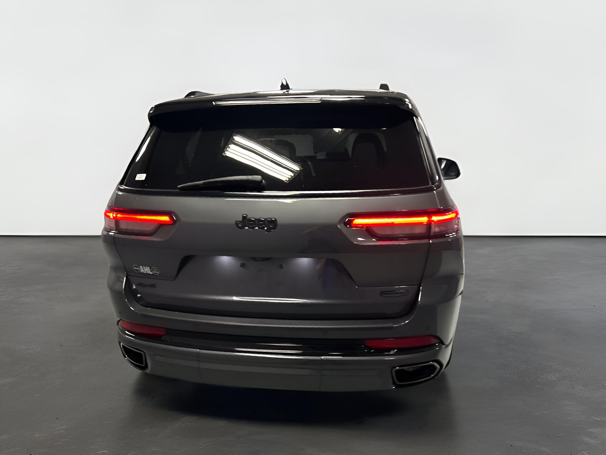 2025 Jeep Grand Cherokee L Summit 4x4