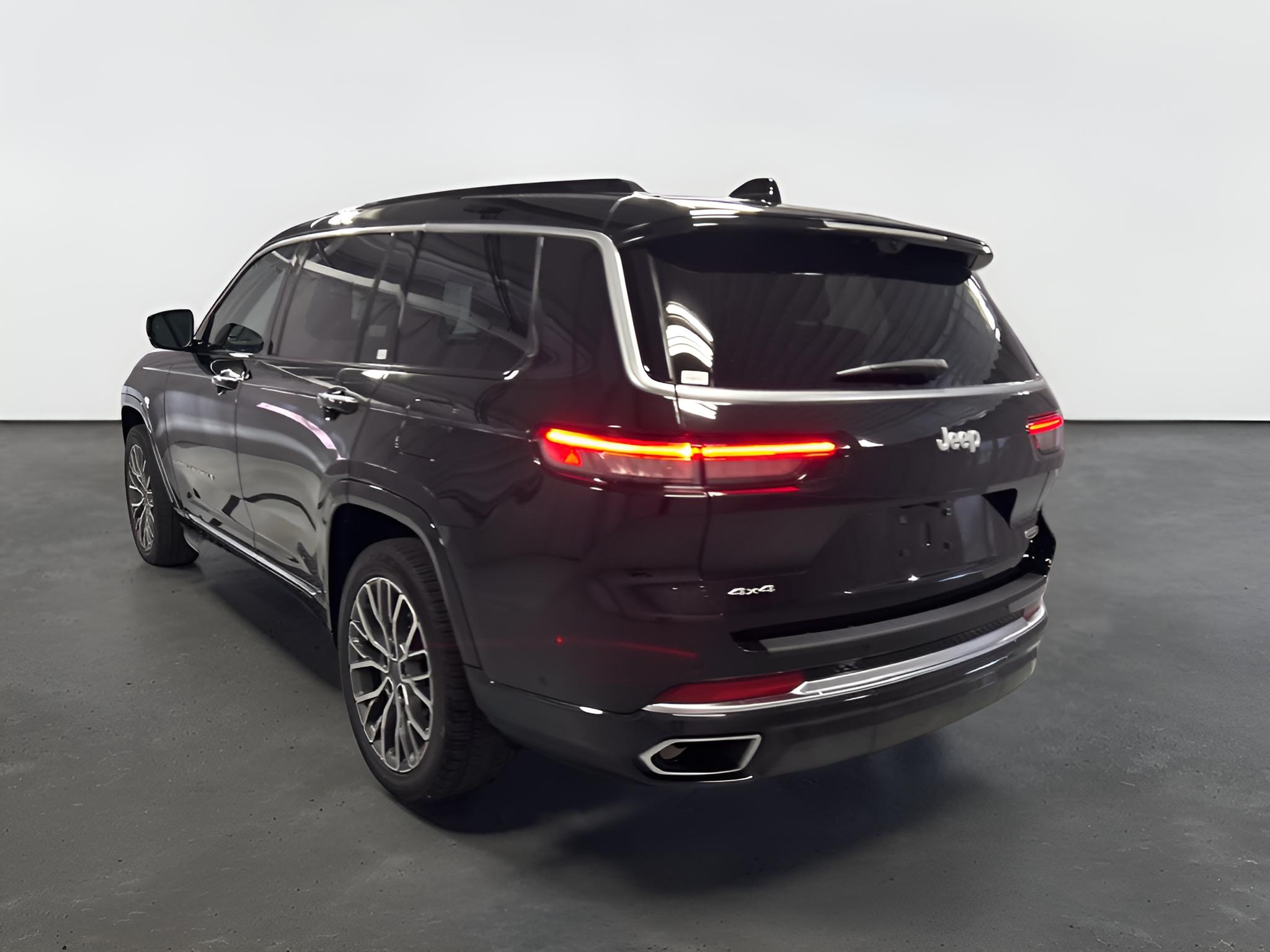 2025 Jeep Grand Cherokee L Summit Reserve 4x4