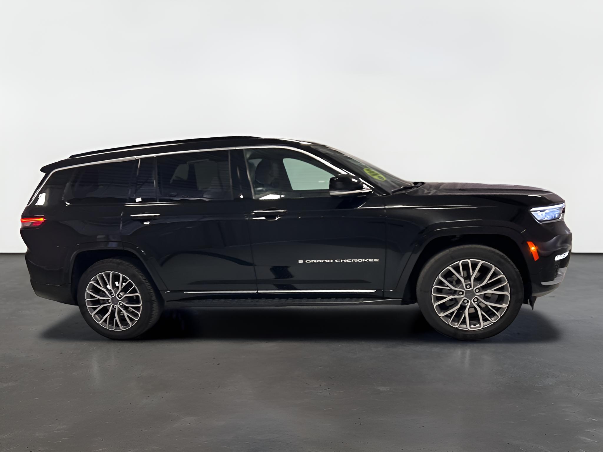 2025 Jeep Grand Cherokee L Summit Reserve 4x4