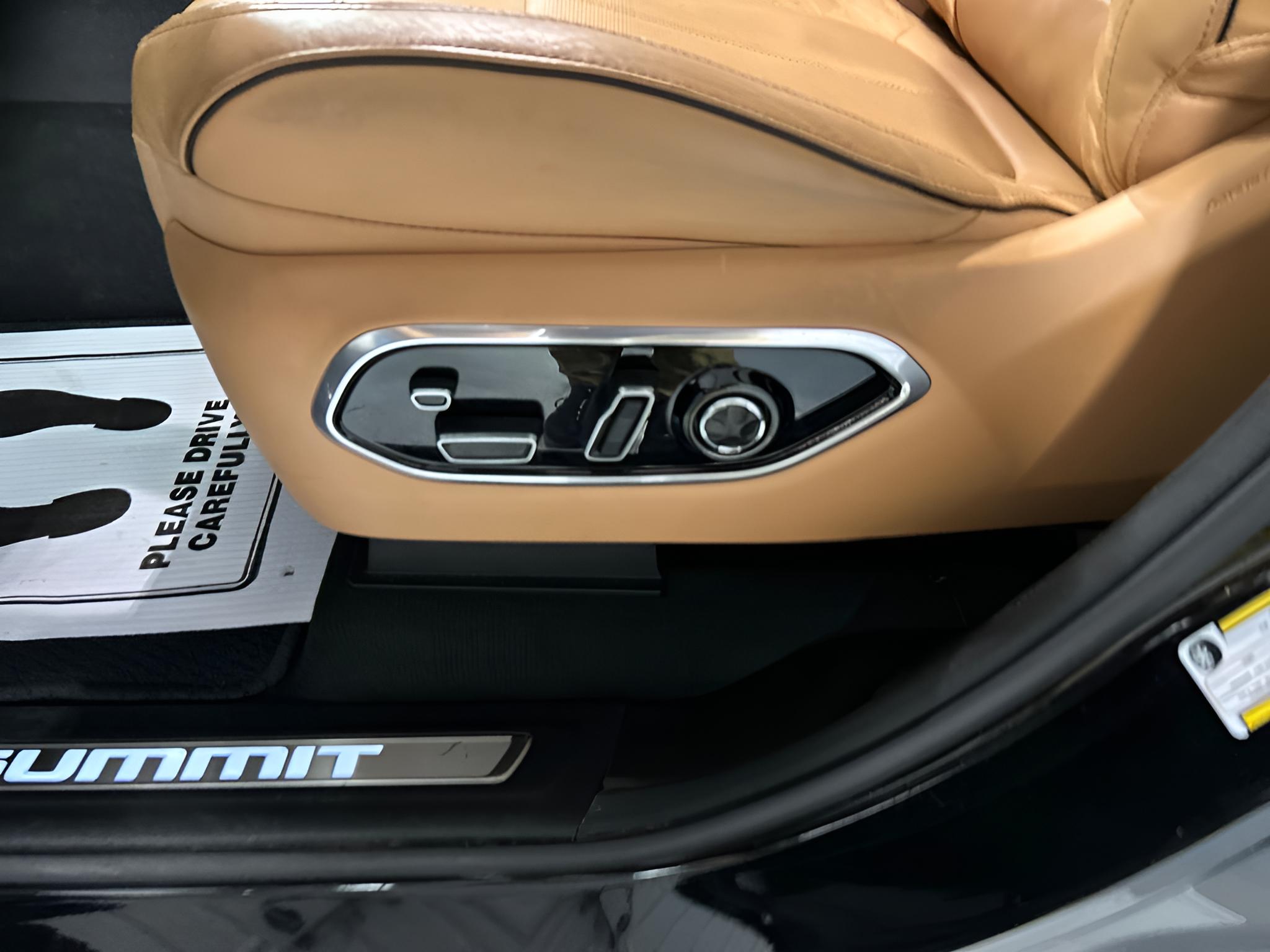 2023 Jeep Grand Cherokee L Summit 4x4