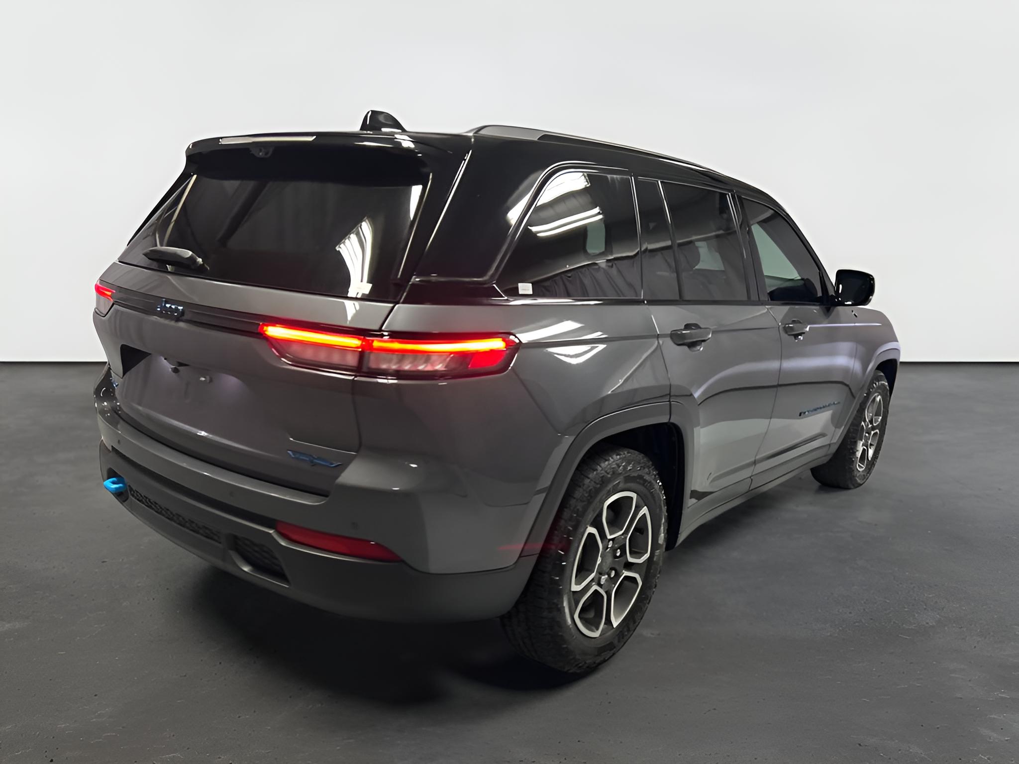 2024 Jeep Grand Cherokee 4xe Trailhawk