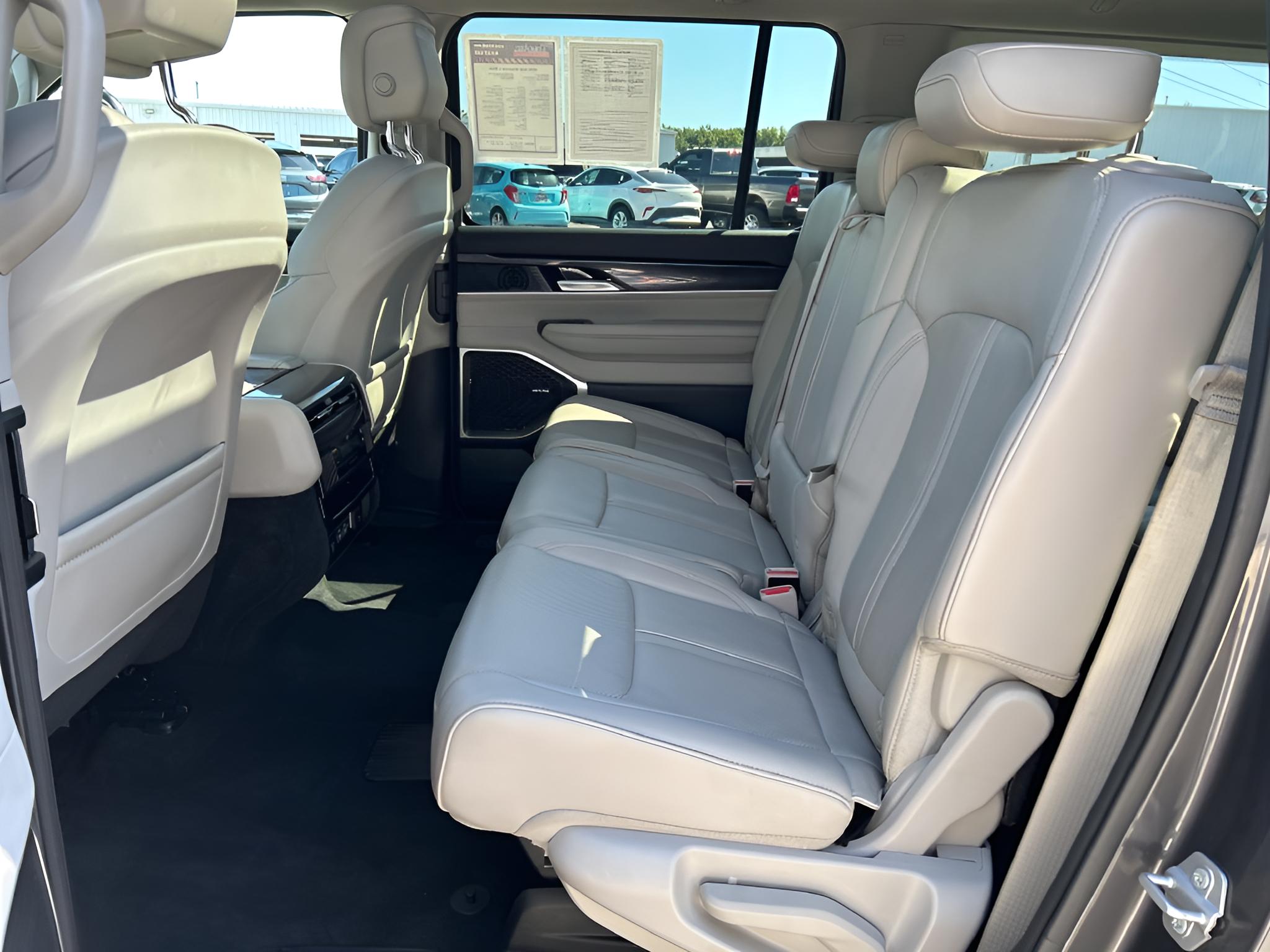 2024 Jeep Wagoneer L Series I 4x4