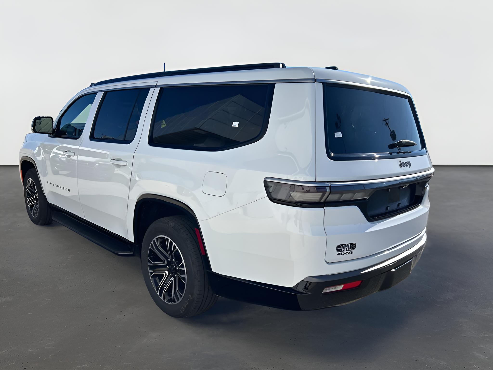 2027 Jeep Grand Wagoneer GRAND WAGONEER LONG WHEELBASE 4X4