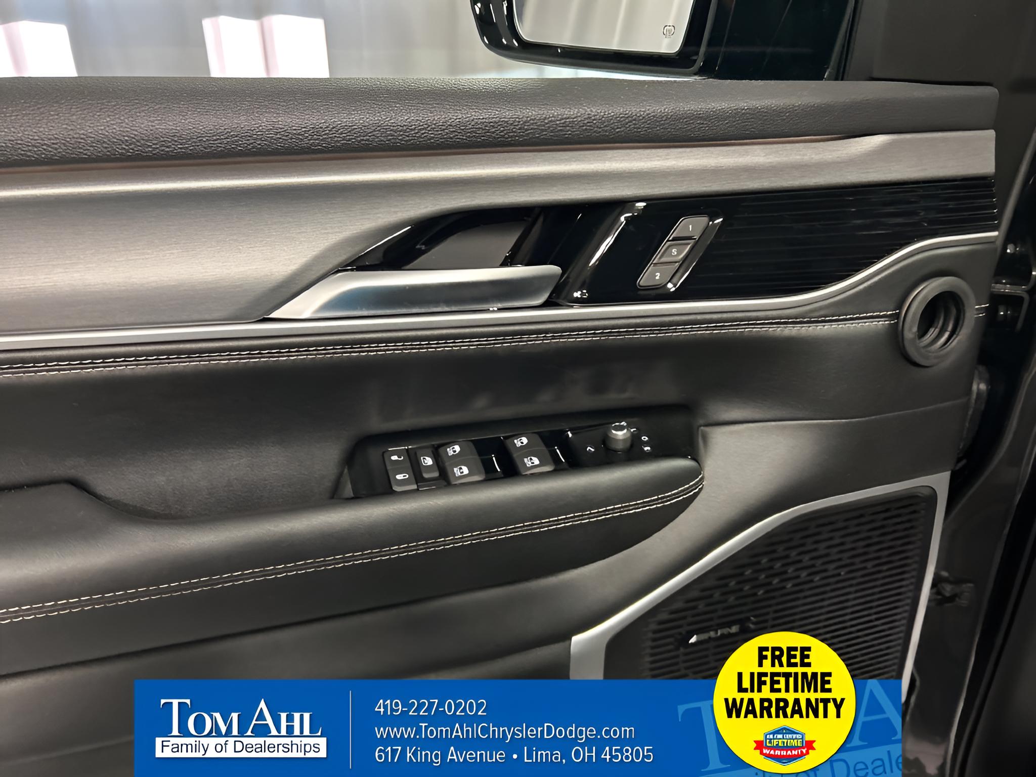 2027 Jeep Grand Wagoneer GRAND WAGONEER UPLAND 4X4