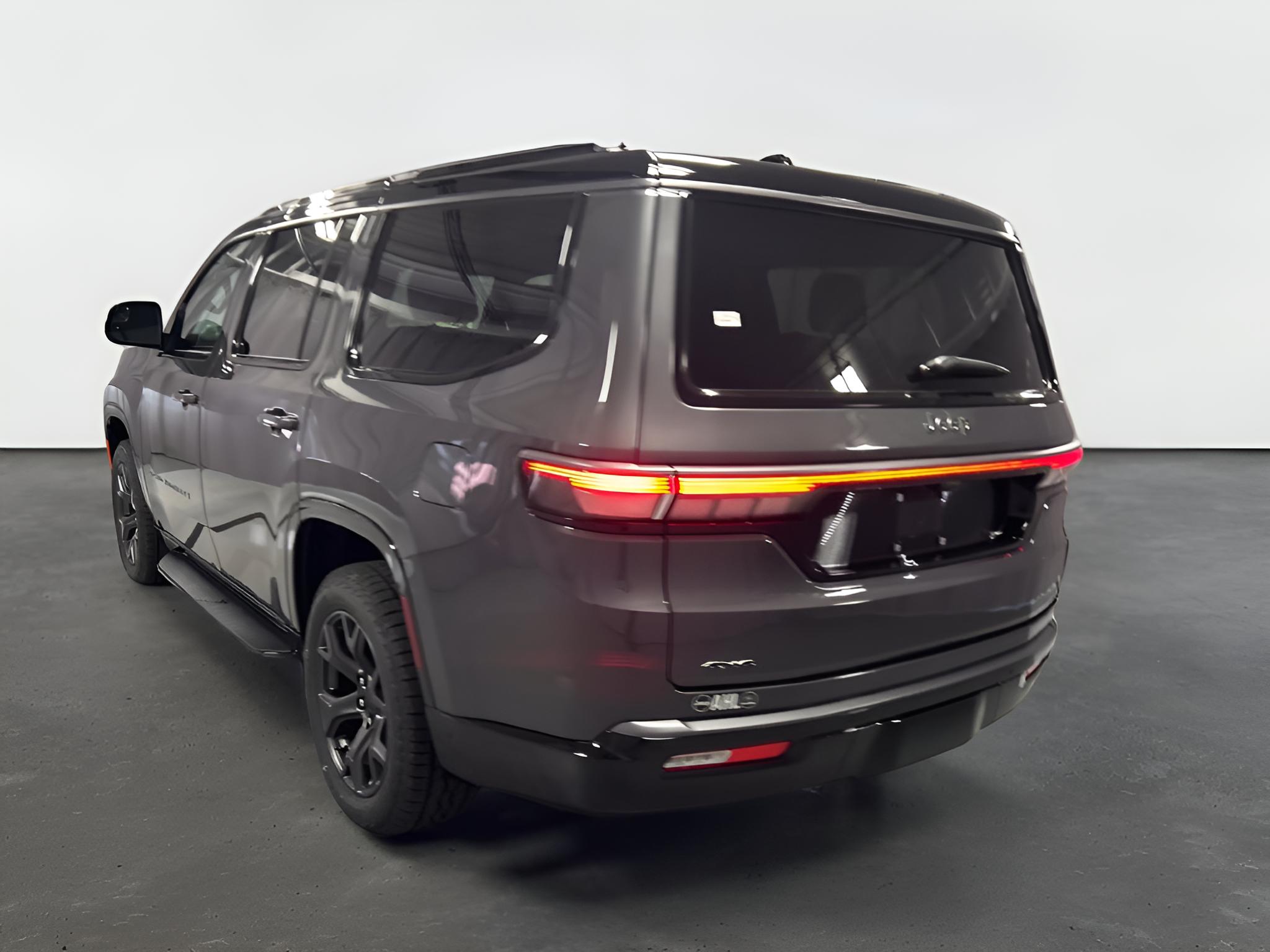 2027 Jeep Grand Wagoneer GRAND WAGONEER UPLAND 4X4