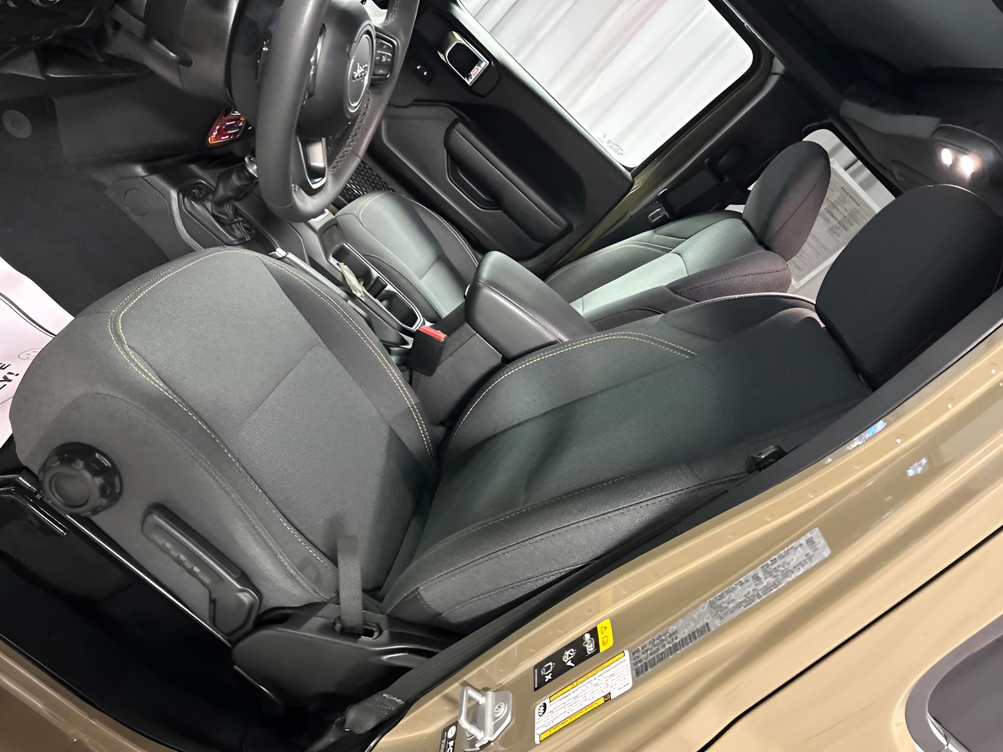 2025 Jeep Gladiator Willys
