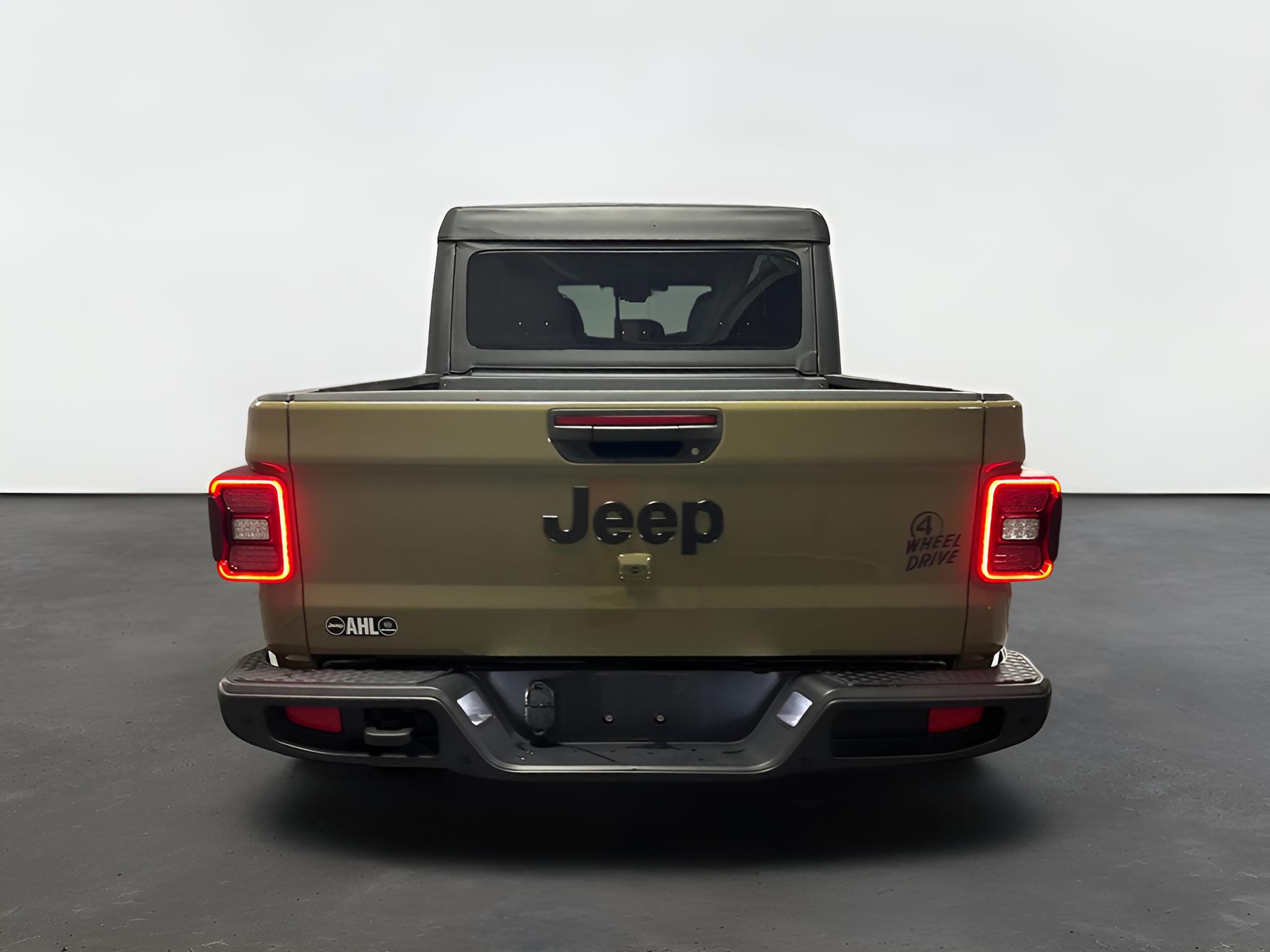 2025 Jeep Gladiator Willys