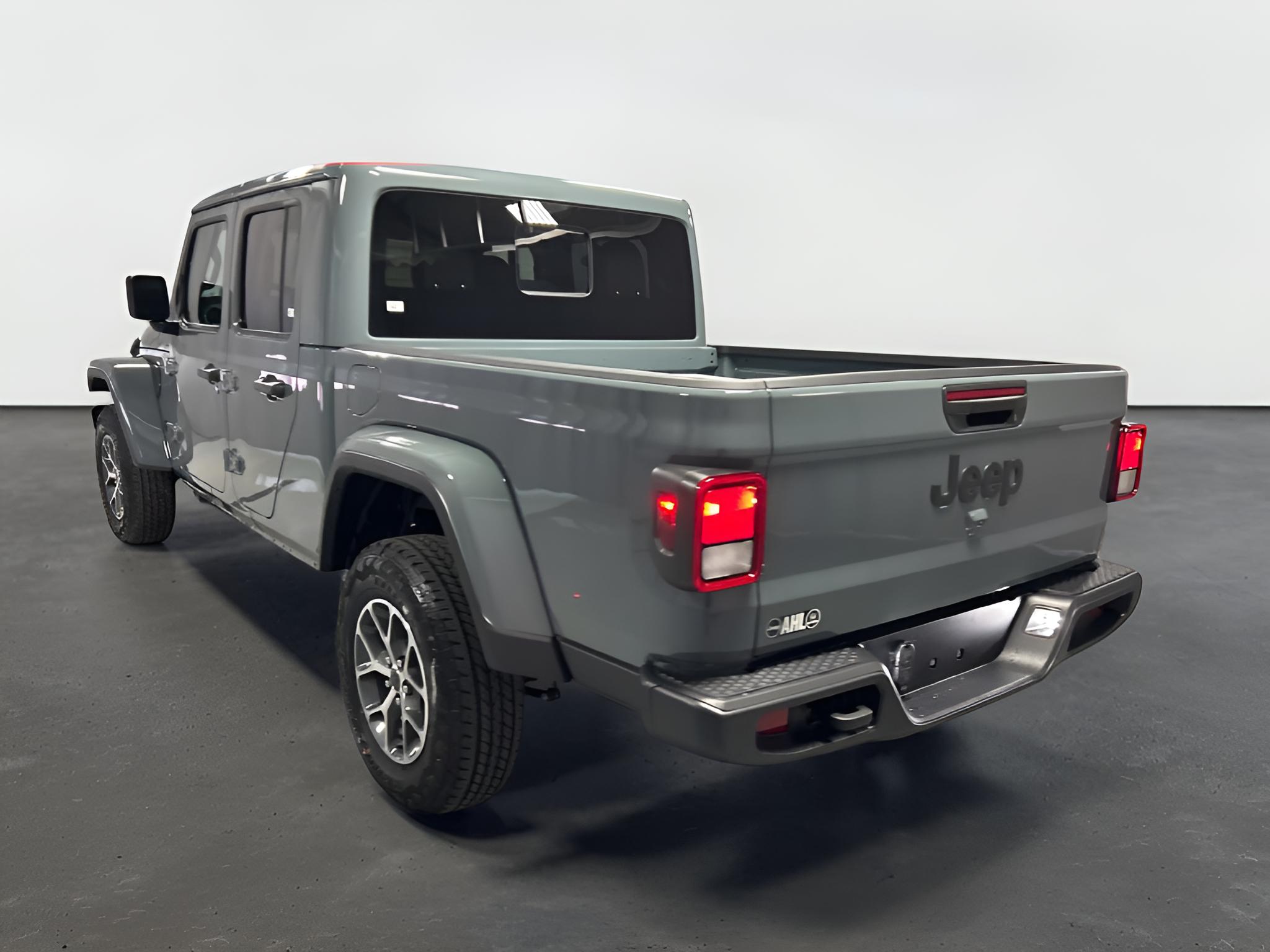 2026 Jeep Gladiator GLADIATOR SPORT S 4X4