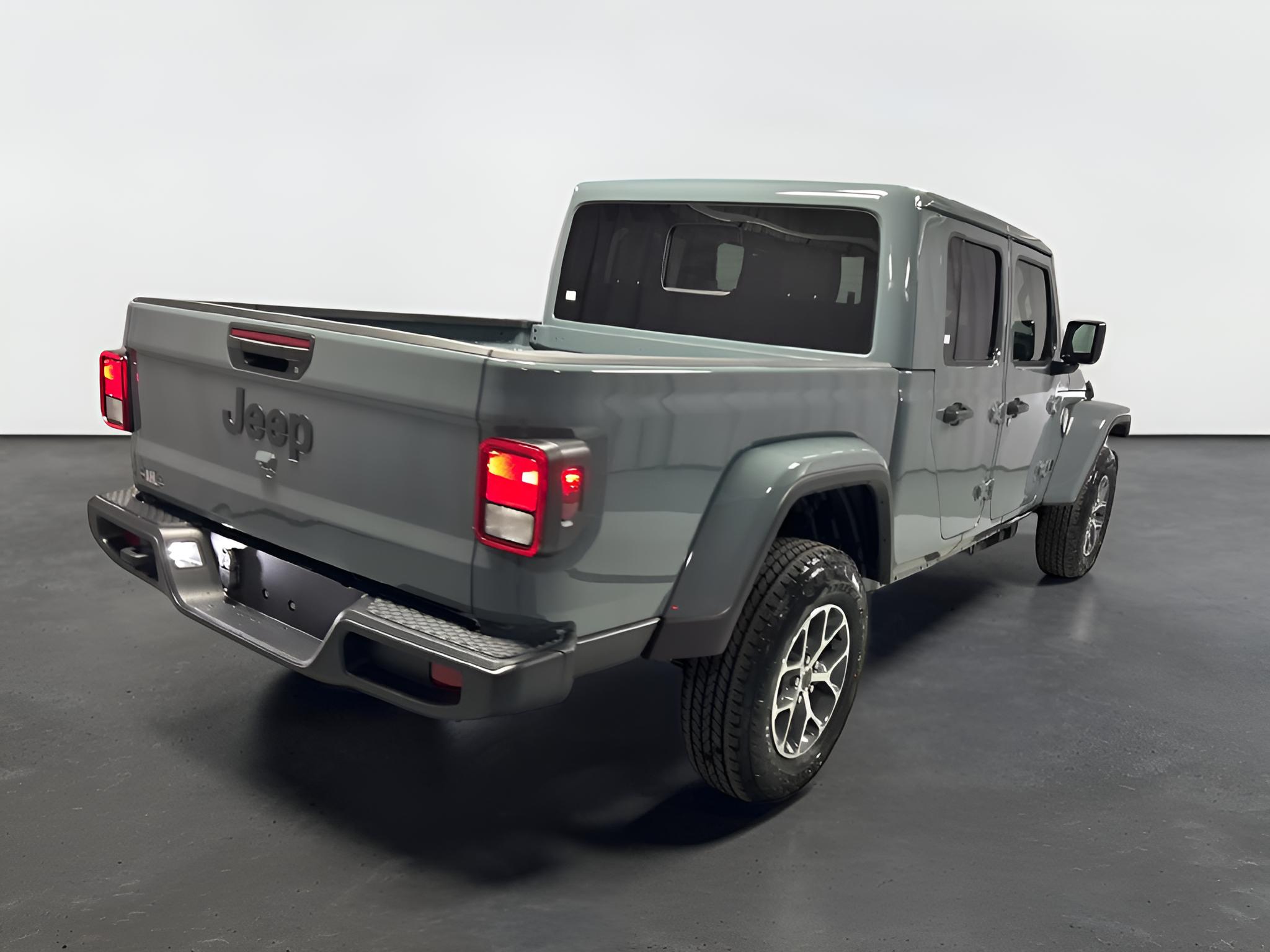 2026 Jeep Gladiator GLADIATOR SPORT S 4X4