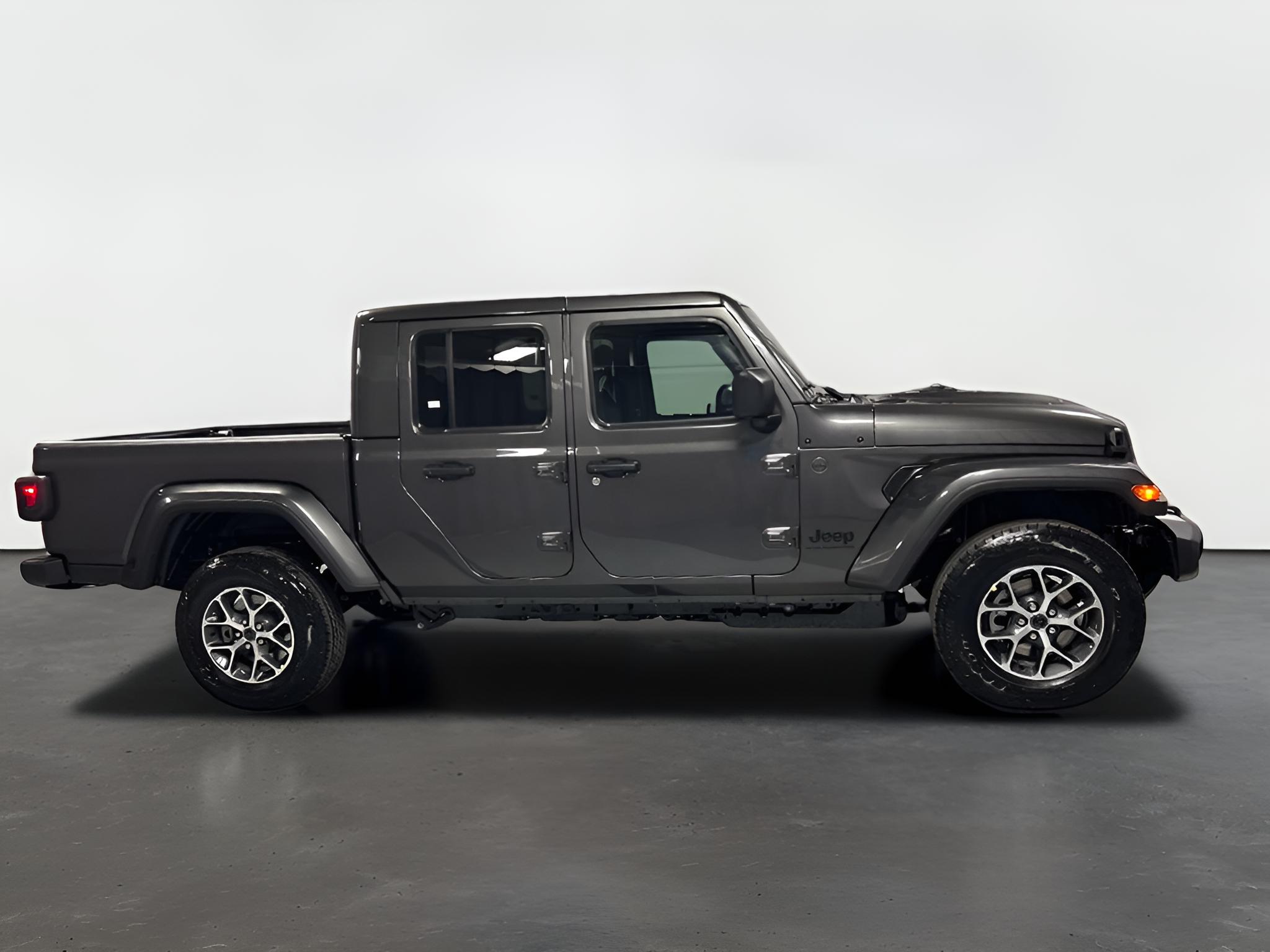2026 Jeep Gladiator GLADIATOR SPORT S 4X4