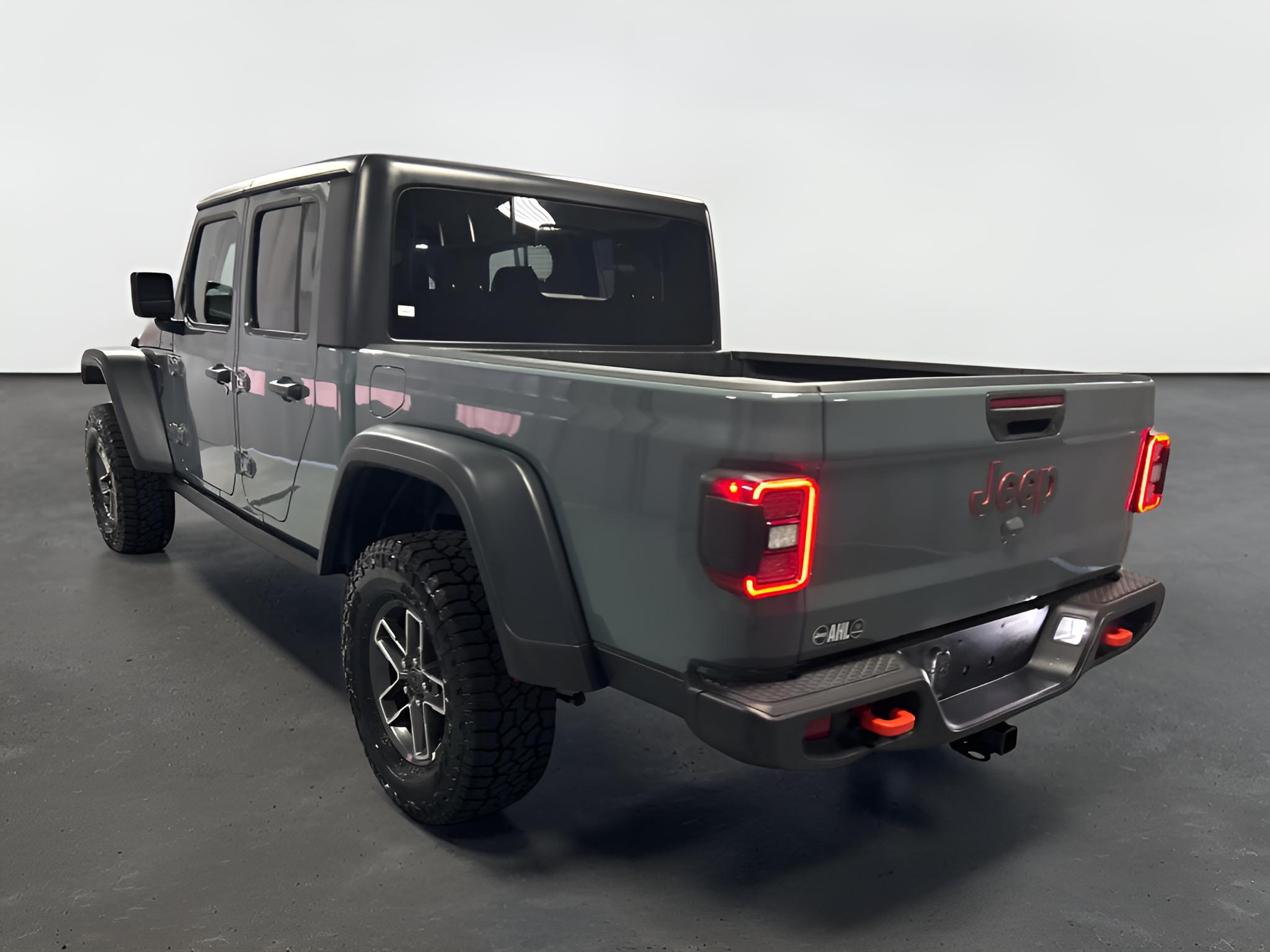 2026 Jeep Gladiator Mojave 4x4