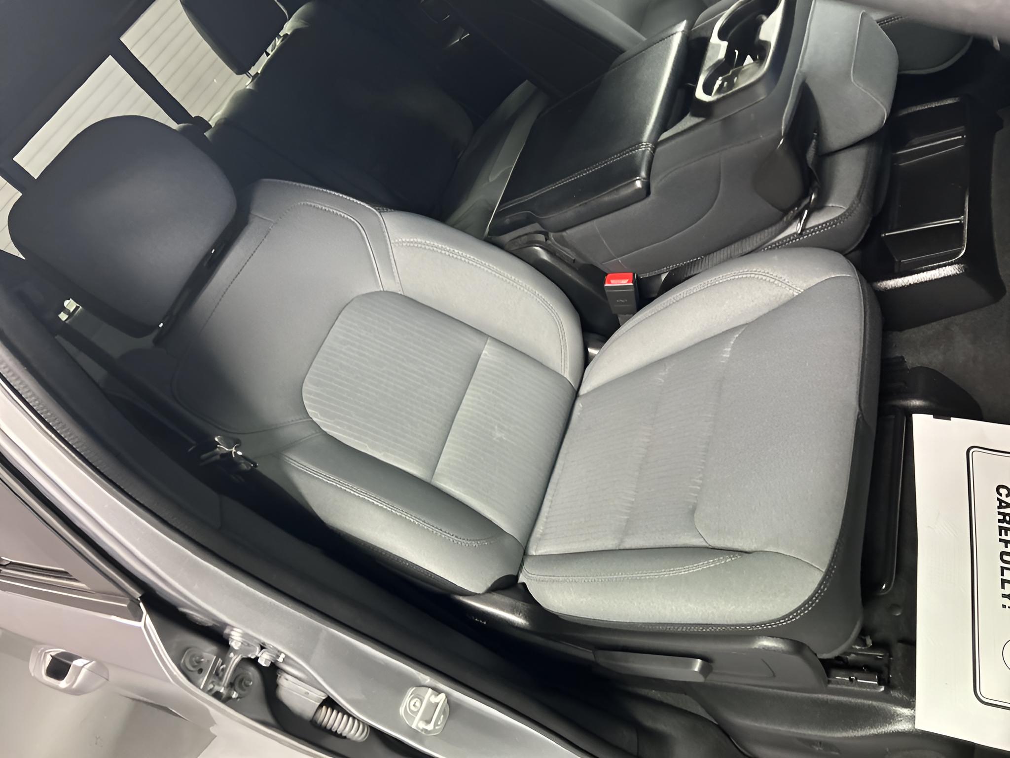 2022 RAM 1500 Big Horn Quad Cab 4x4 6'4' Box