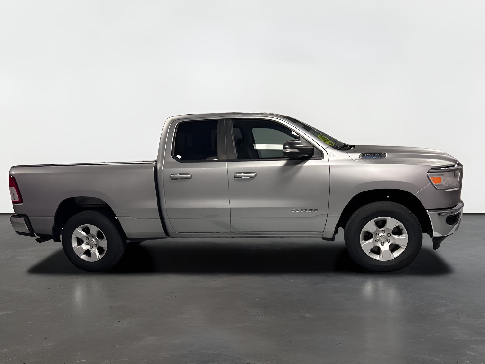 2022 RAM 1500 Big Horn Quad Cab 4x4 6'4' Box