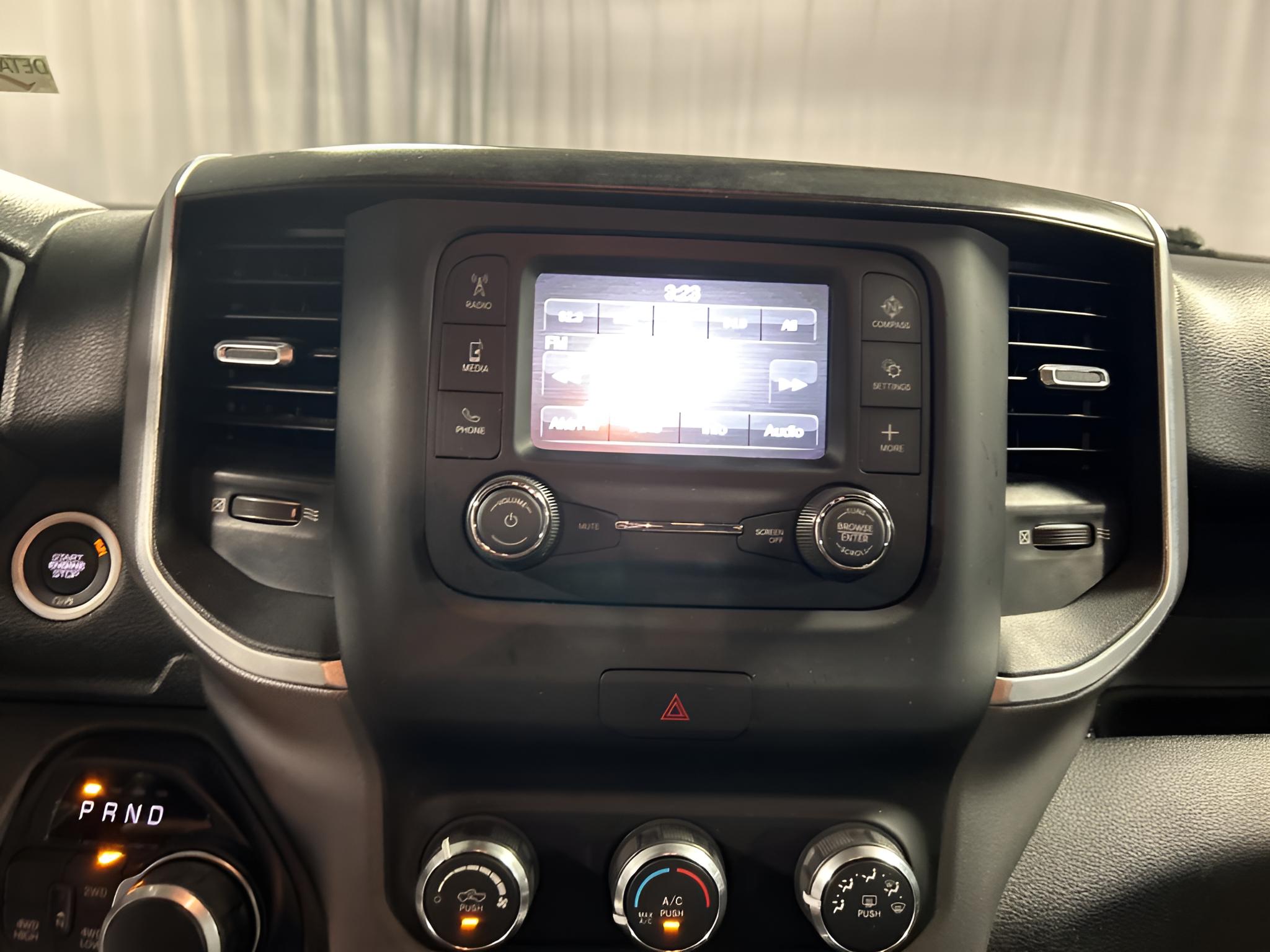 2023 RAM 1500 Big Horn Quad Cab 4x4 6'4' Box